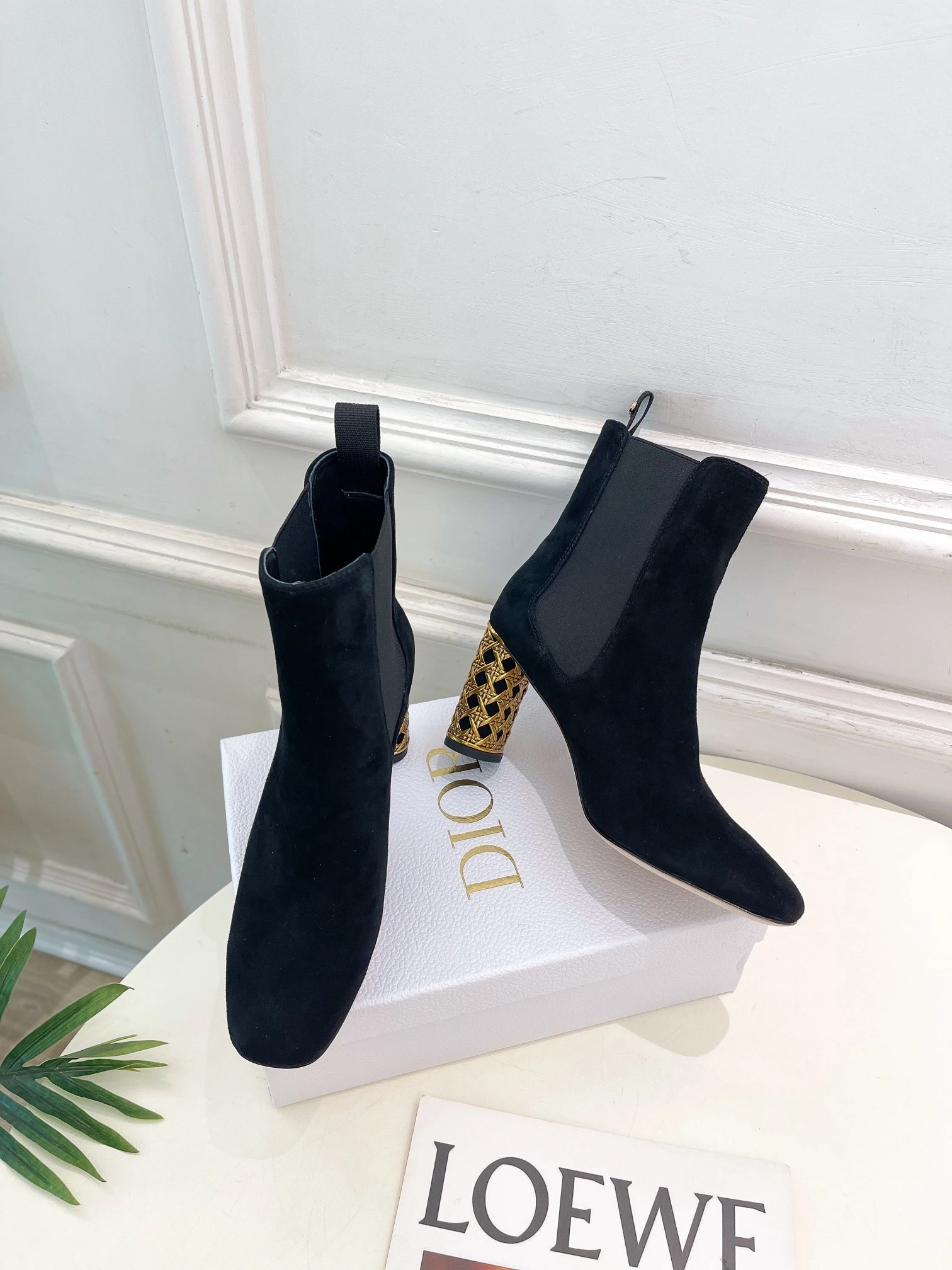 COCO-- 4ior KDT067VVV_S900 Calfskin Icon Heel height：8cm item:E-X000H2312