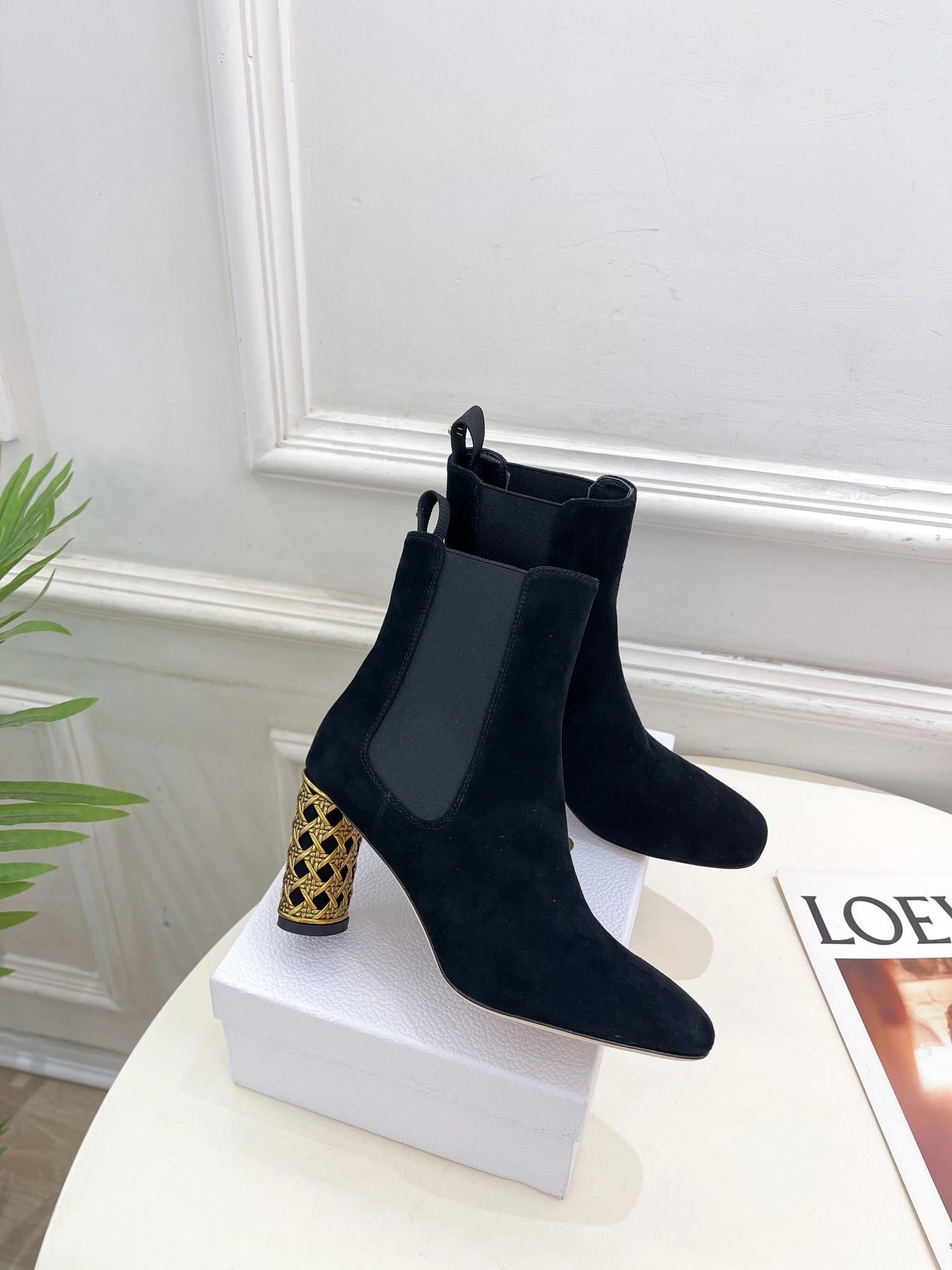 COCO-- 4ior KDT067VVV_S900 Calfskin Icon Heel height：8cm item:E-X000H2312