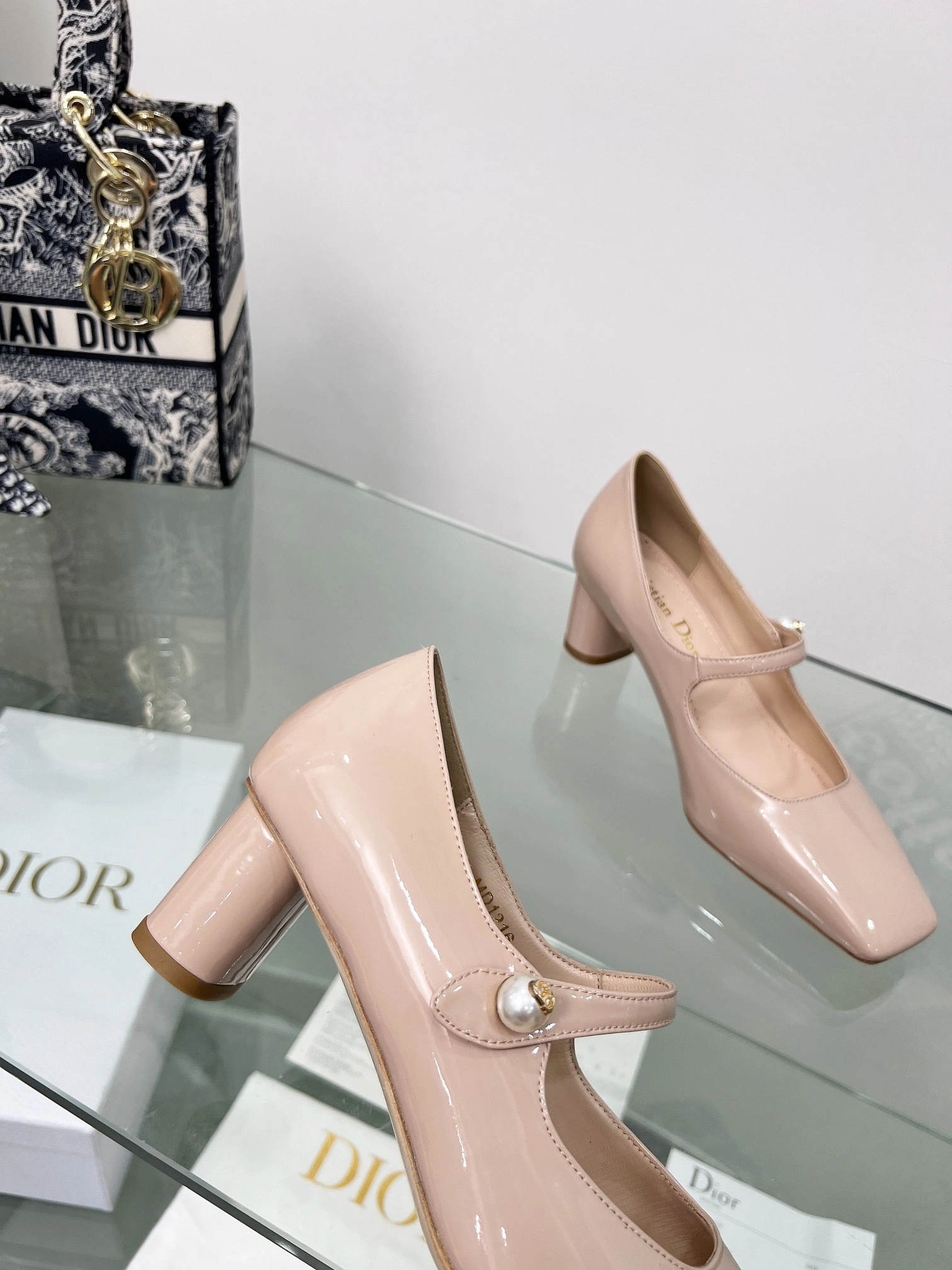 &COCO-- 4ior KDV138VNI_S18U cowhide Jolie Heel height：5cm item:E-X000H2334