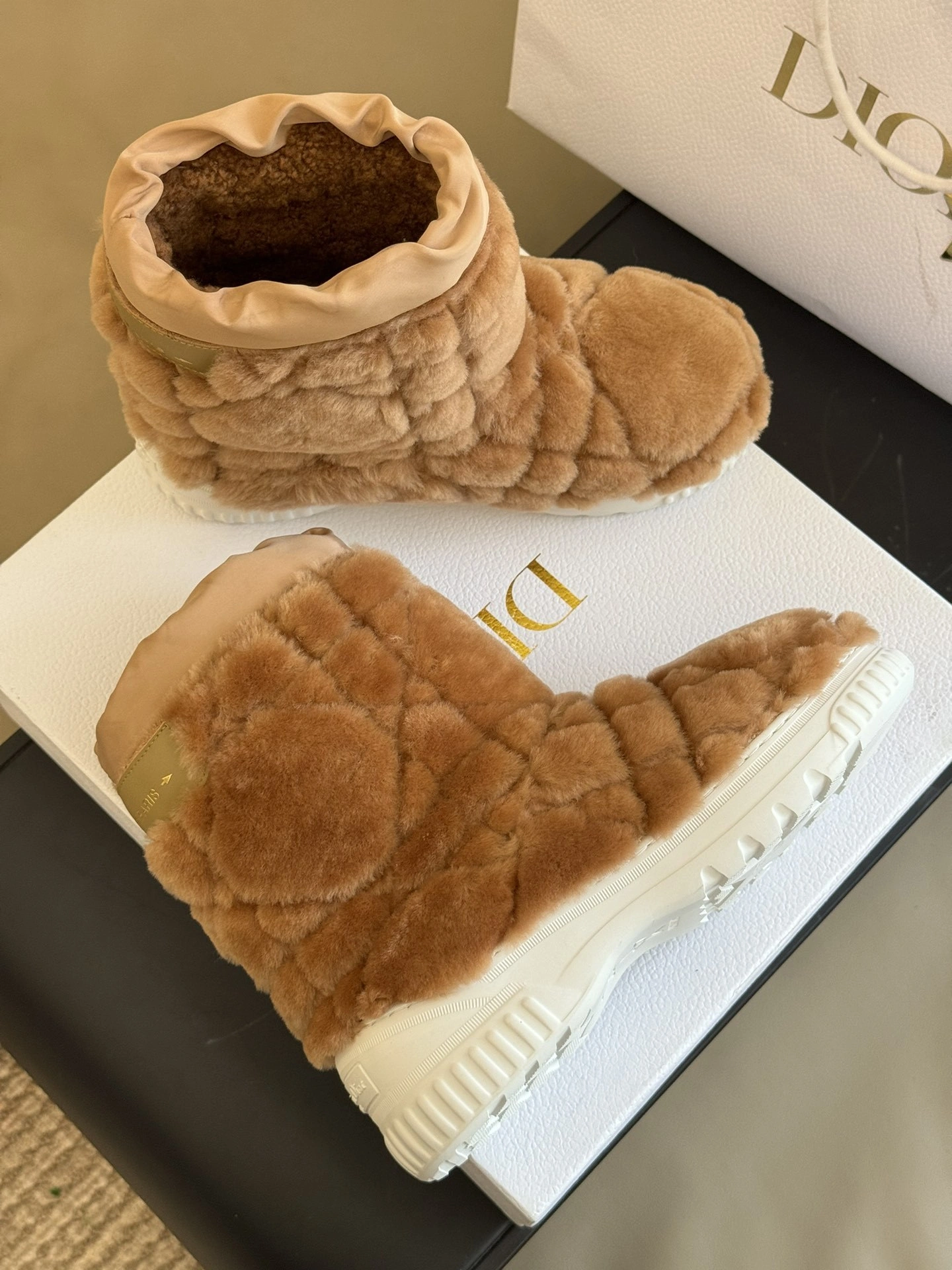 COCO-- 4ior wool item:E-X187A0995