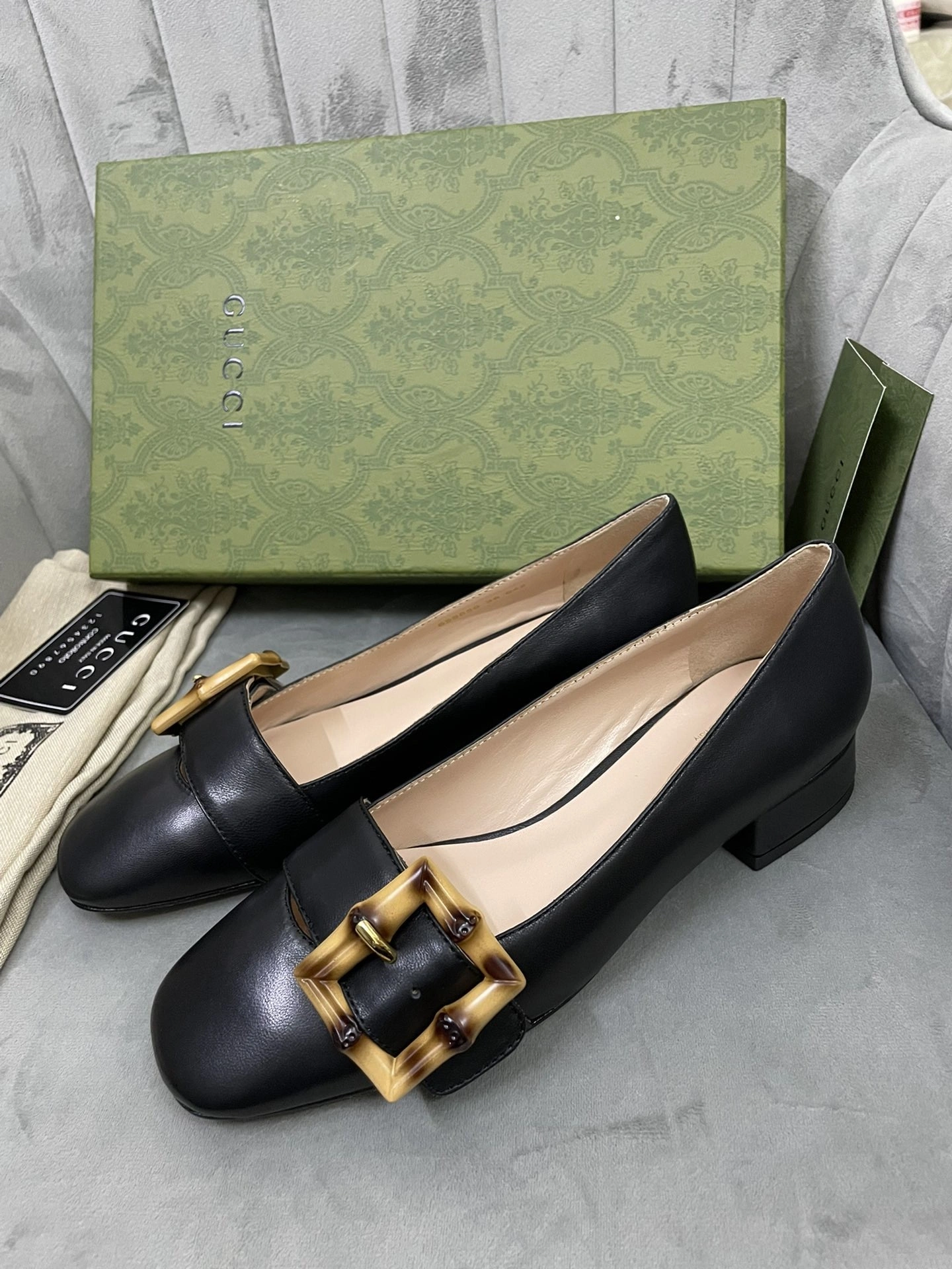 COCO-- 658856 C9D00 1000 item:B-X000D04H-3