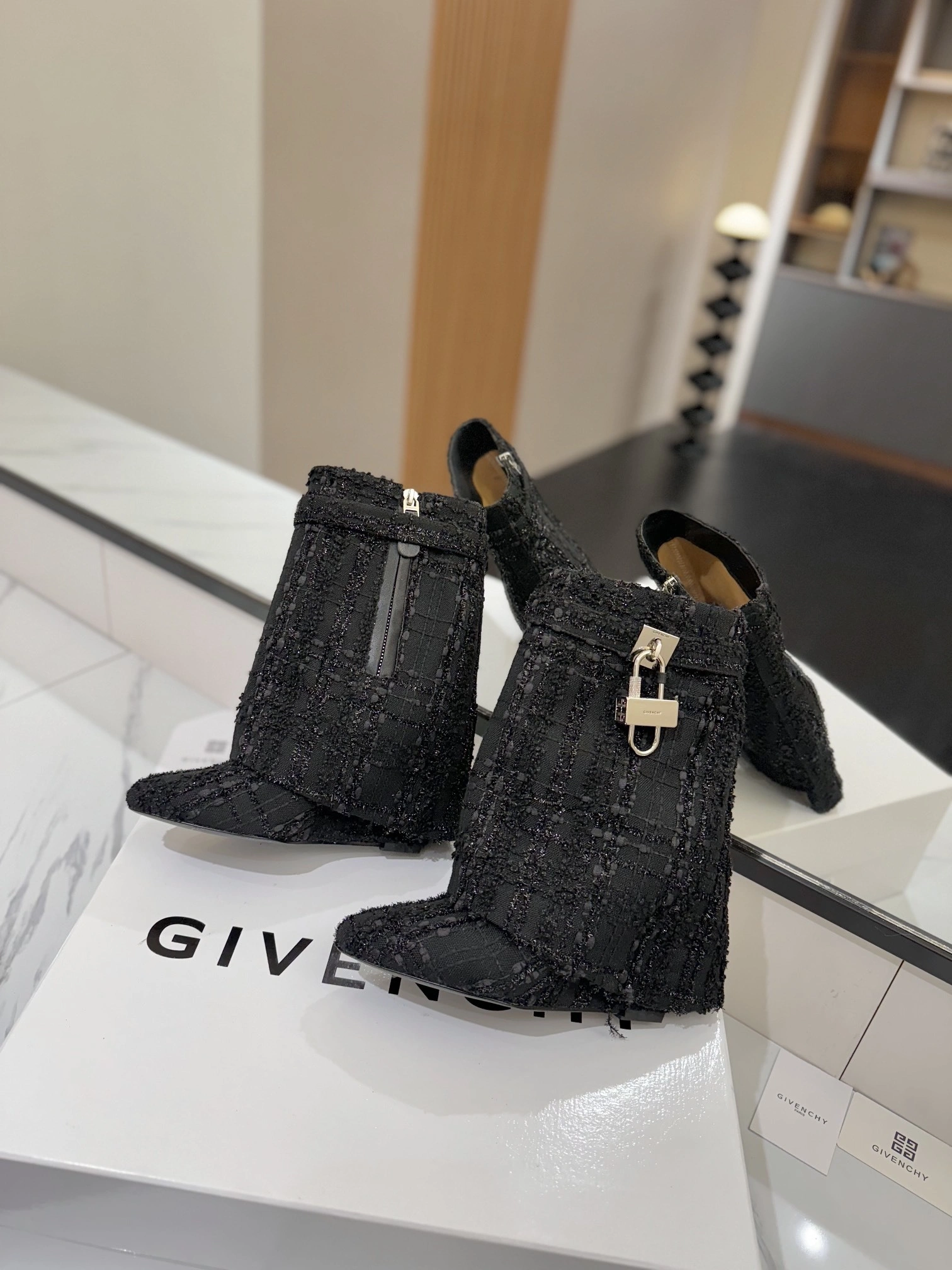COCO-- 6iv593hy BE603KE1QA-001 Calfskin cowhide item:E-X362J1109