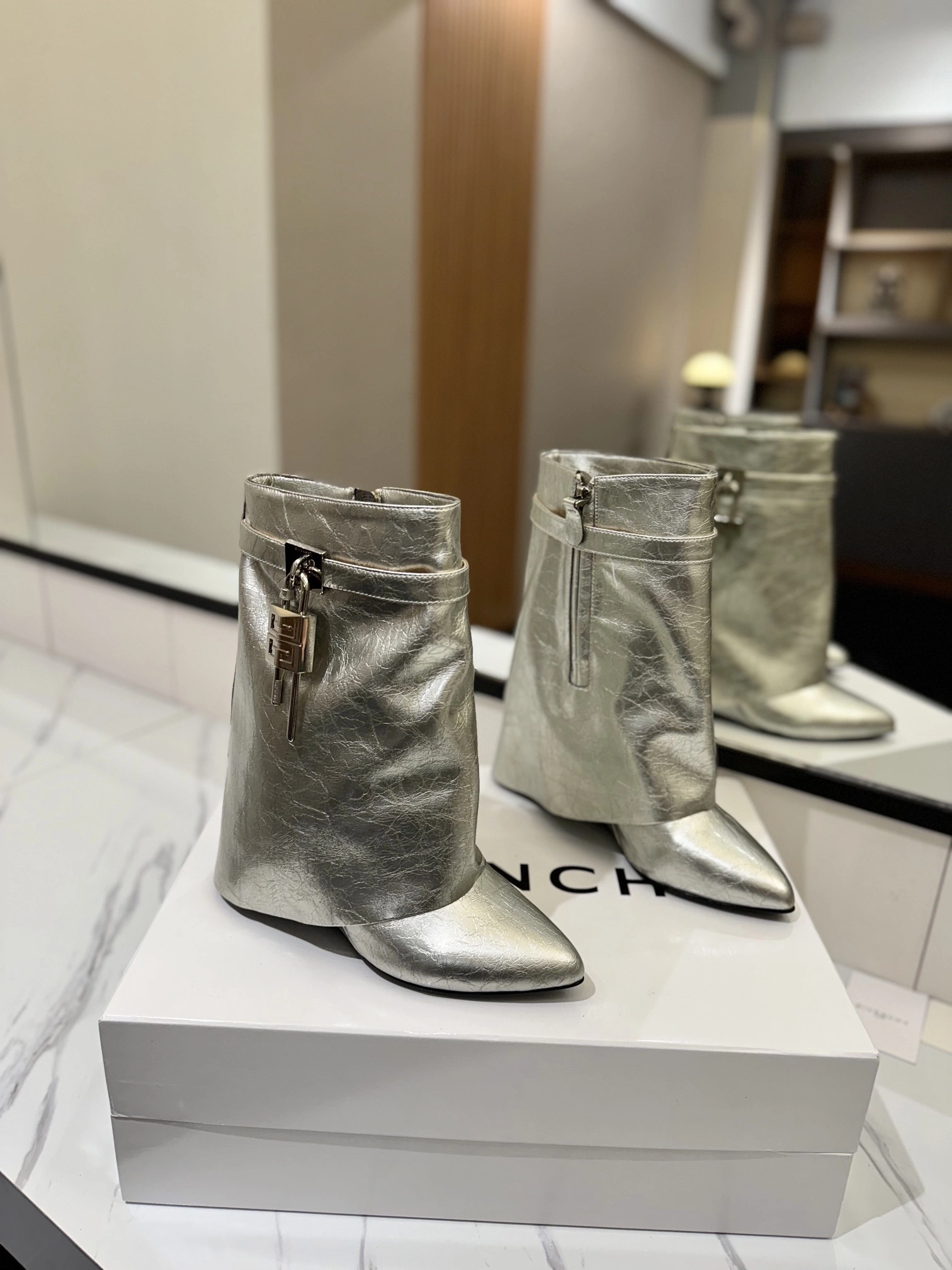 COCO-- 6iv593hy BE603KE1S7-070 Calfskin cowhide item:E-X362J1108
