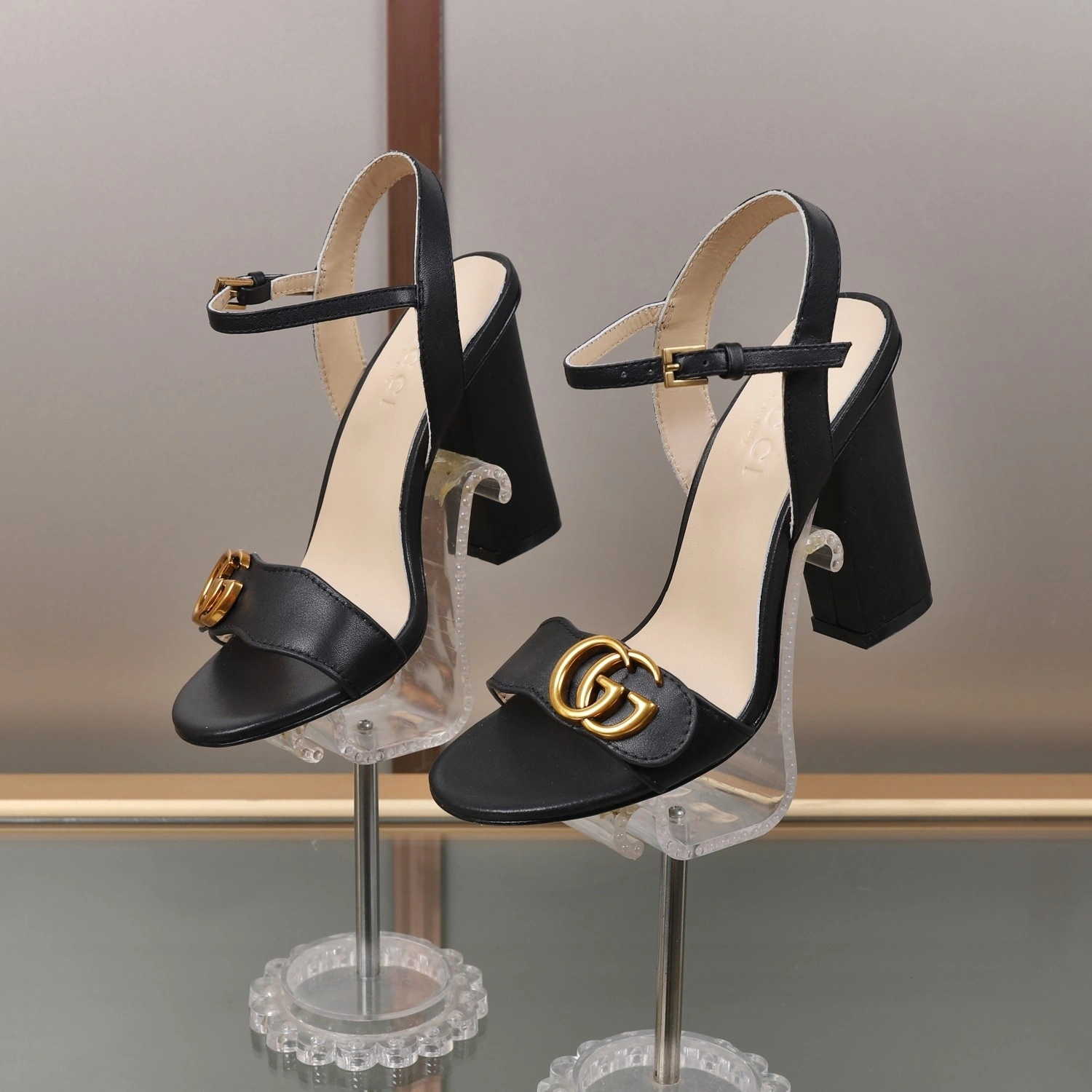COCO-- 6u33i 453378 A3N00 1000 Heel height：10CM cowhide sheepskin item:D-X555L1139