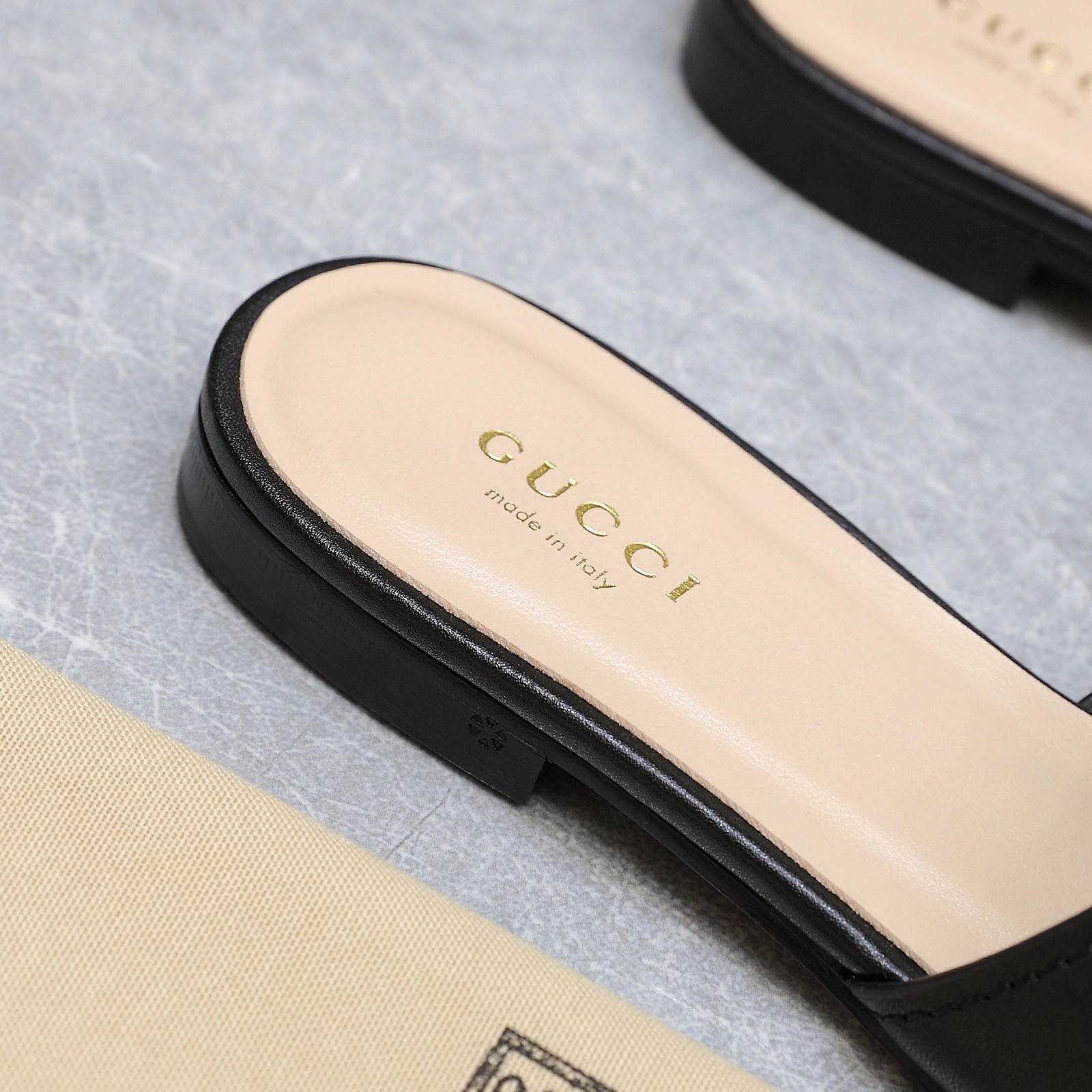 COCO-- 6u33i 694451 US000 1000 sheepskin Heel height：1CM item:D-X000H2218