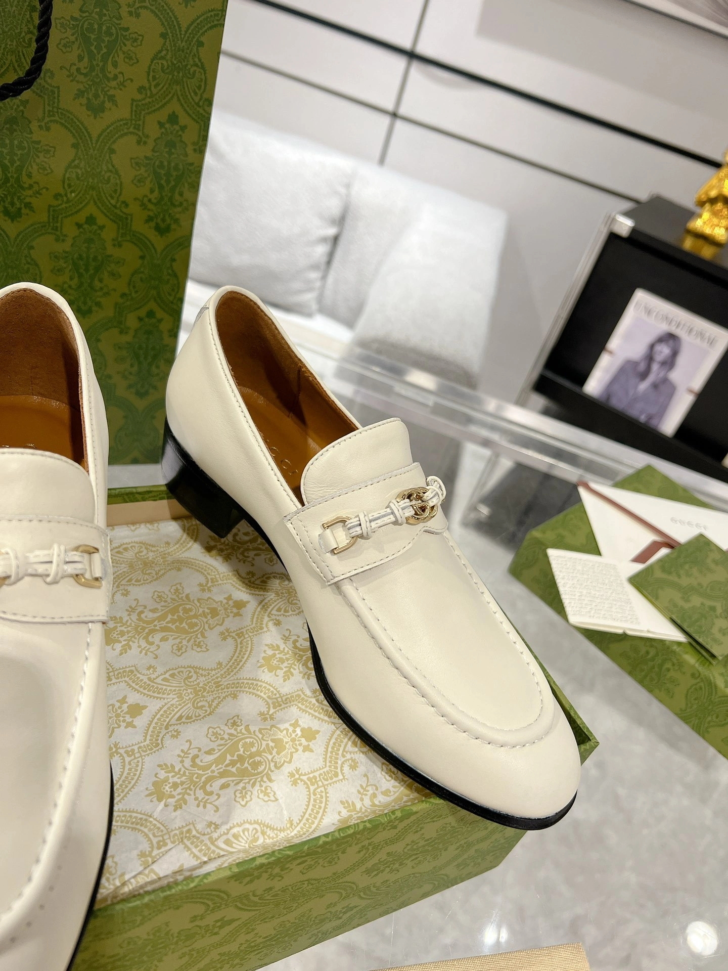 COCO-- 6u33i 740434 AABUV 9110 cowhide item:E-X158D4140