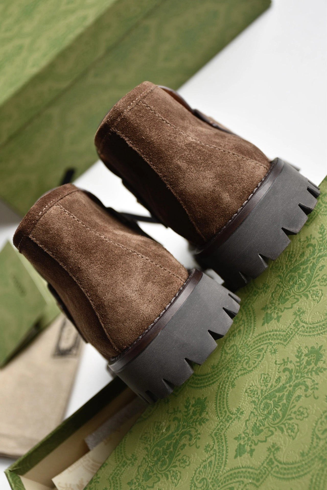 COCO-- 6u33i 764206 0PV00 2206 Calfskin Heel height：4CM item:D-X000L1146