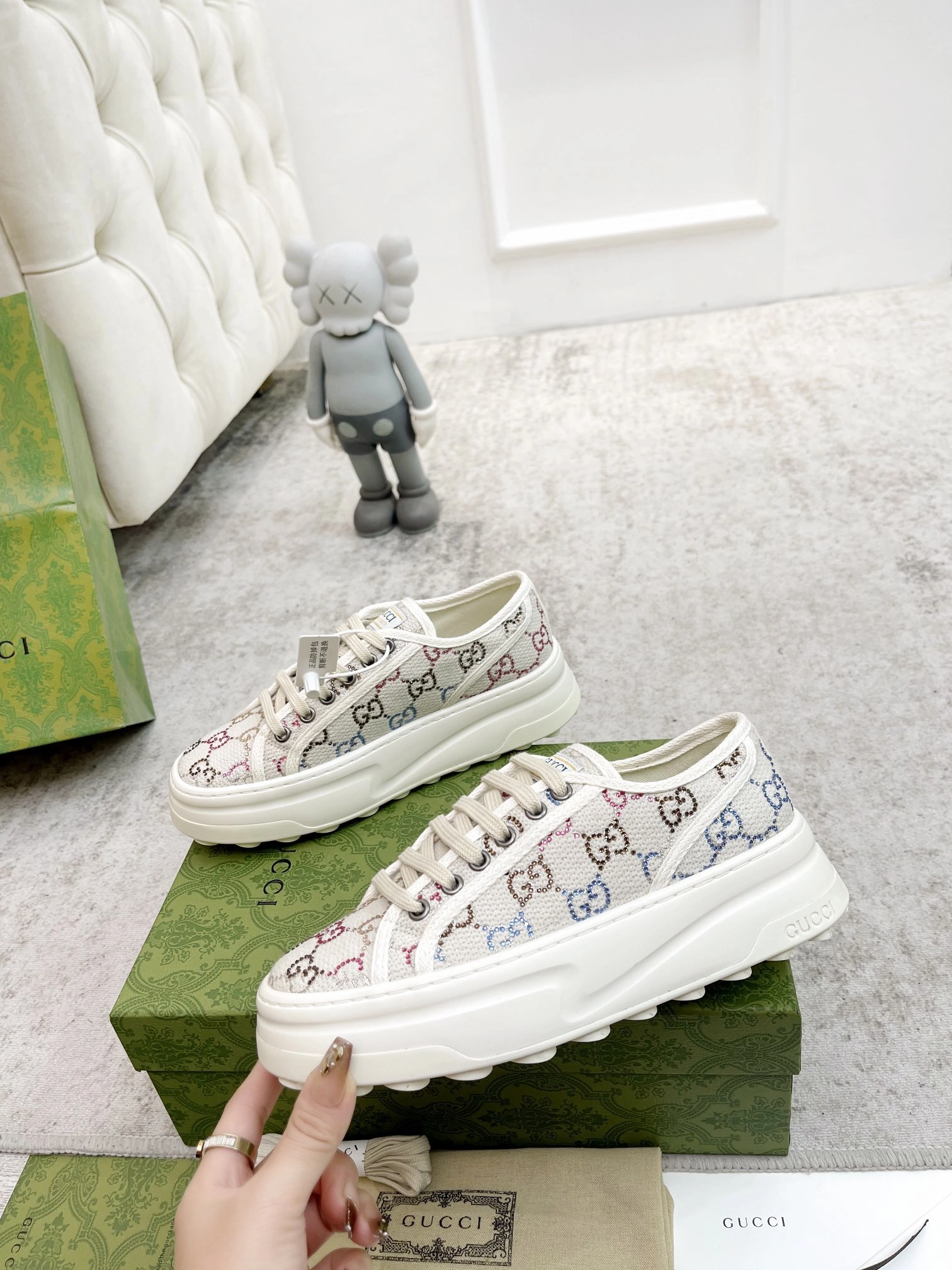 COCO-- 6u33i 771645 FABH3 9179 item:D-X555L1133