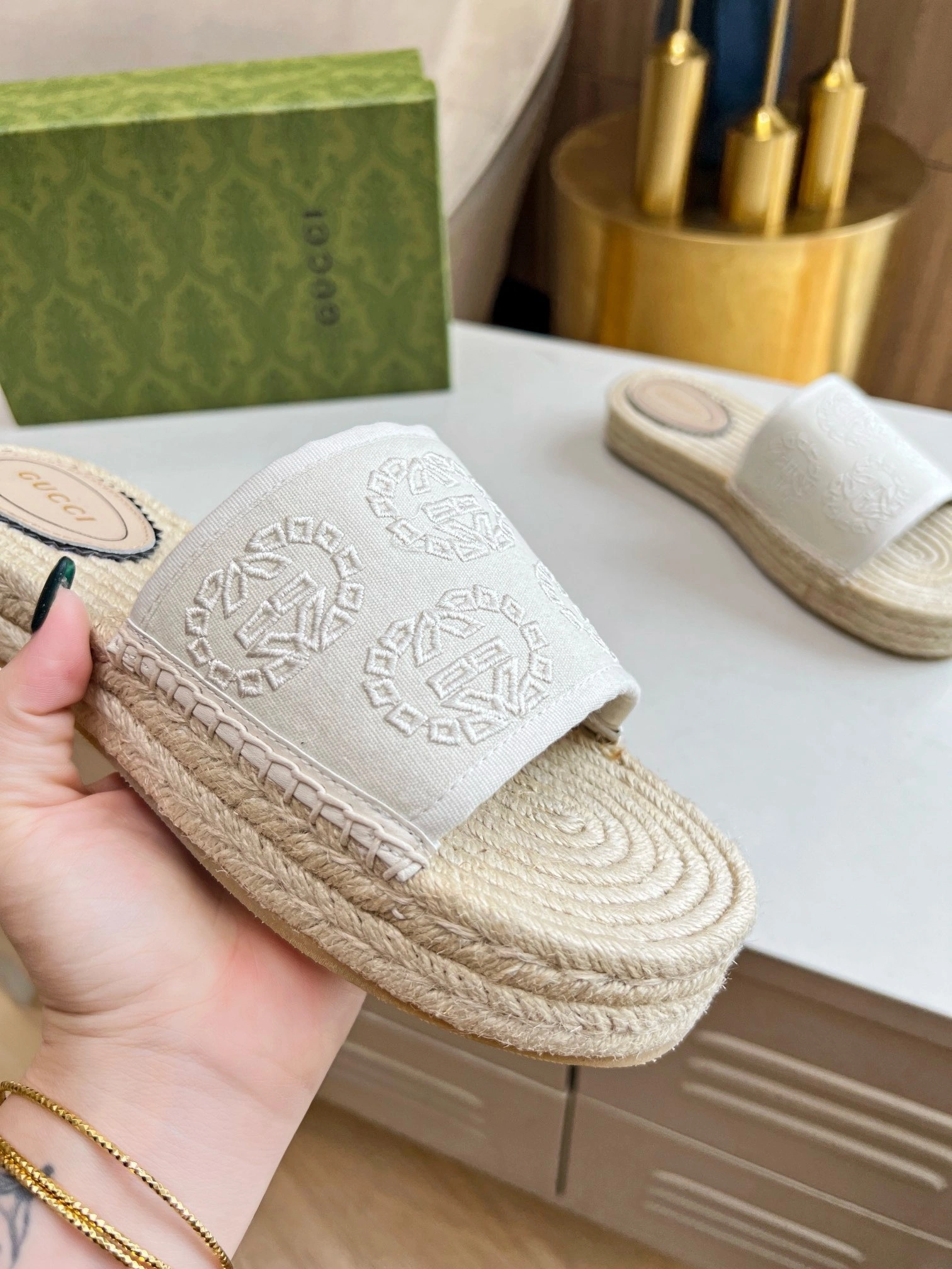 COCO-- 6u33i 771786 FACTT 9068 sheepskin item:D-X000H2219