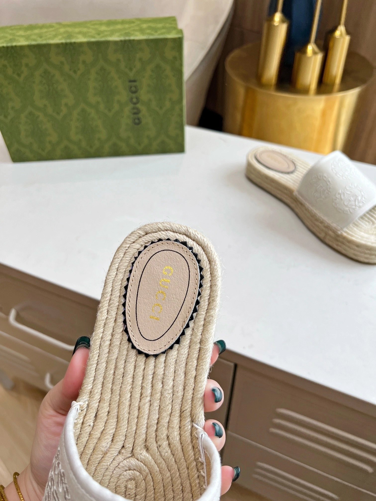 COCO-- 6u33i 771786 FACTT 9068 sheepskin item:D-X000H2219