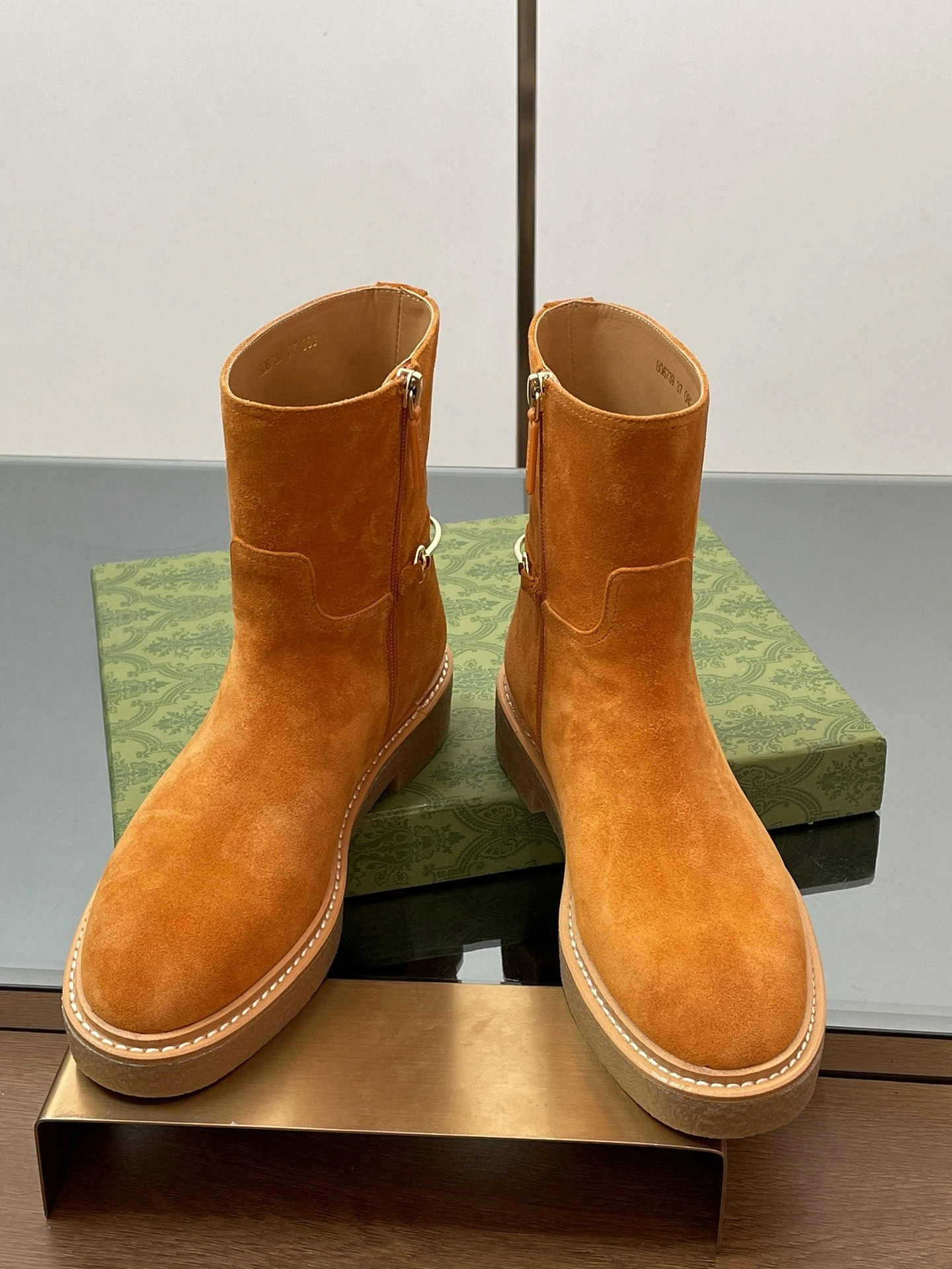 COCO-- 6u33i 811378 1DPK0 2176 cowhide item:E-X187A0967