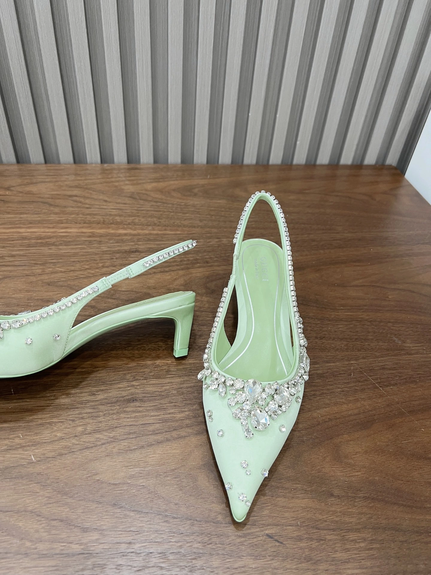 COCO-- 6u33i 812187 FAD2V 3741 sheepskin Heel height：5CM item:E-X198D4159