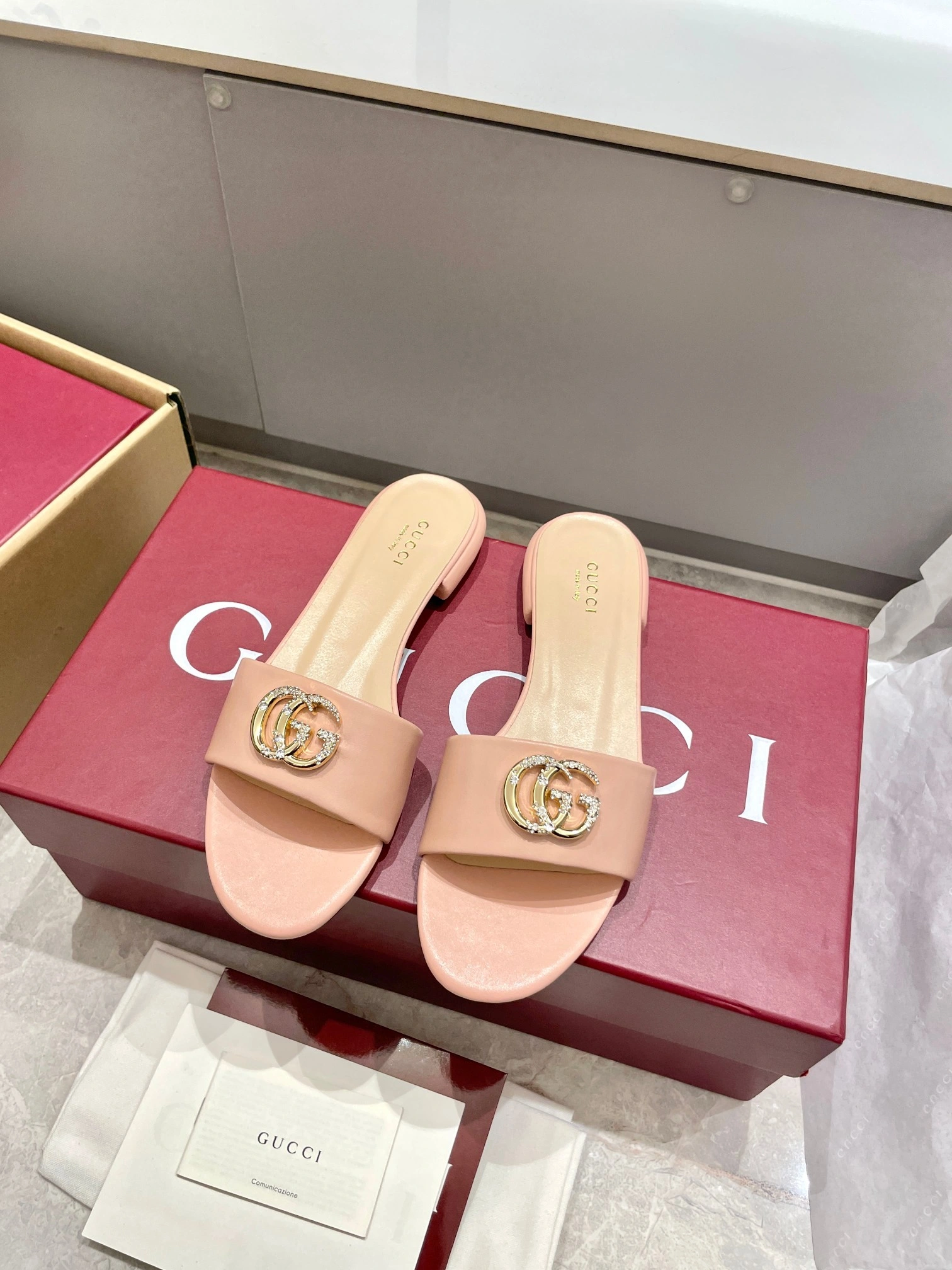 COCO-- 6u33i 816673 C9D00 6809 sheepskin Heel height：1CM item:E-X000D4142