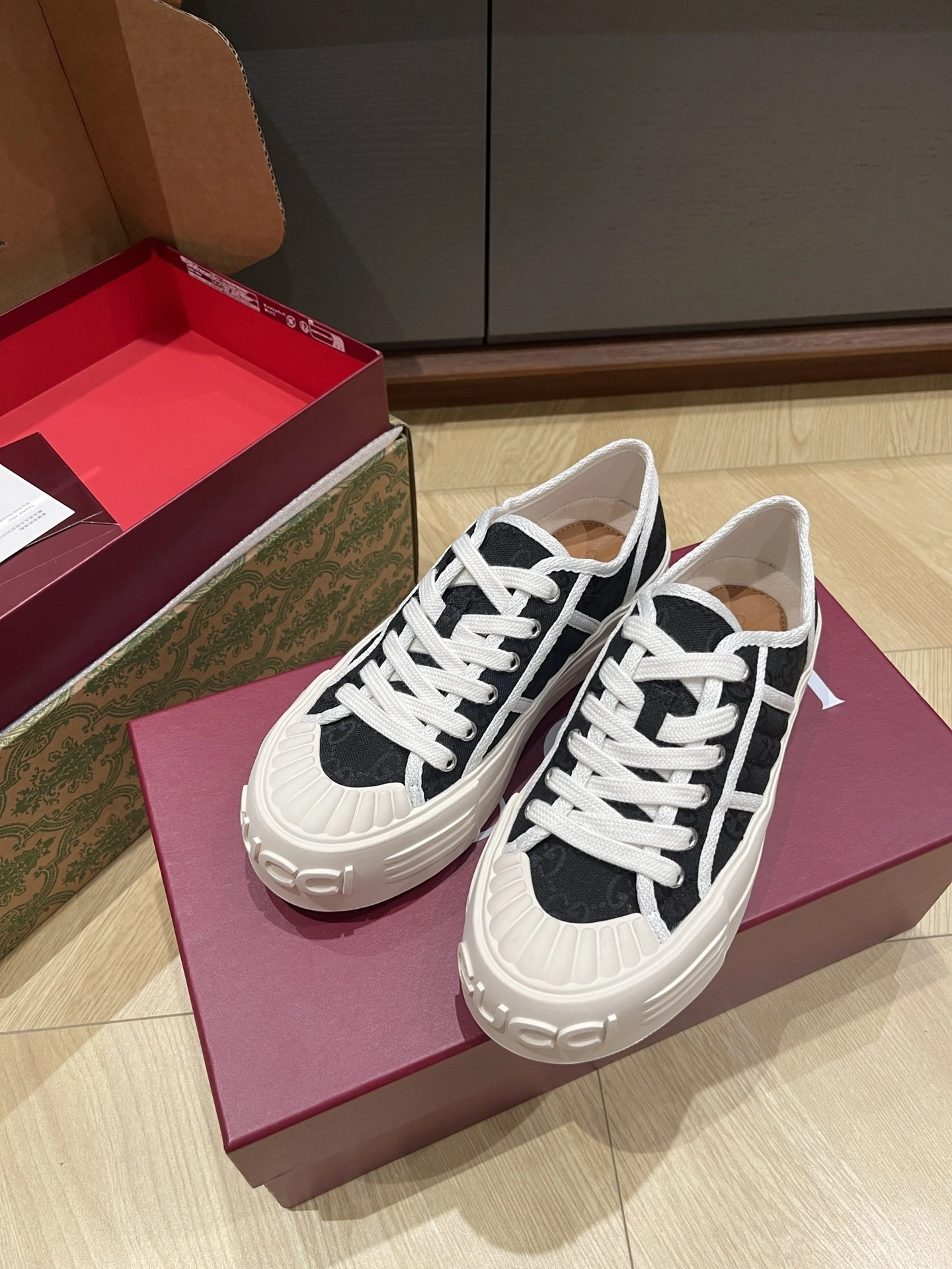COCO-- 6u33i 816879 FABZZ 1062 item:E-X003L1213B