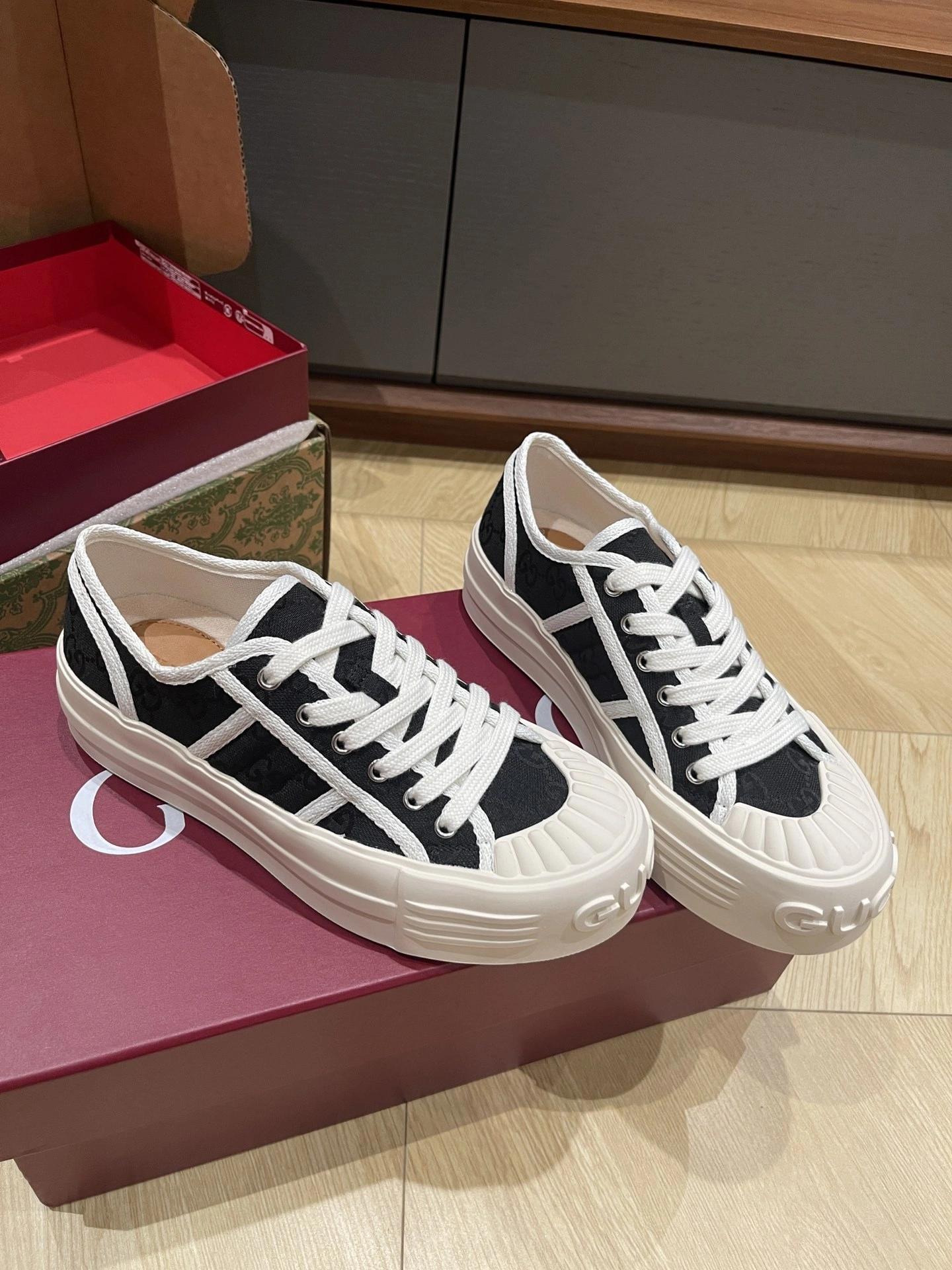 COCO-- 6u33i 816879 FABZZ 1062 item:E-X003L1213B