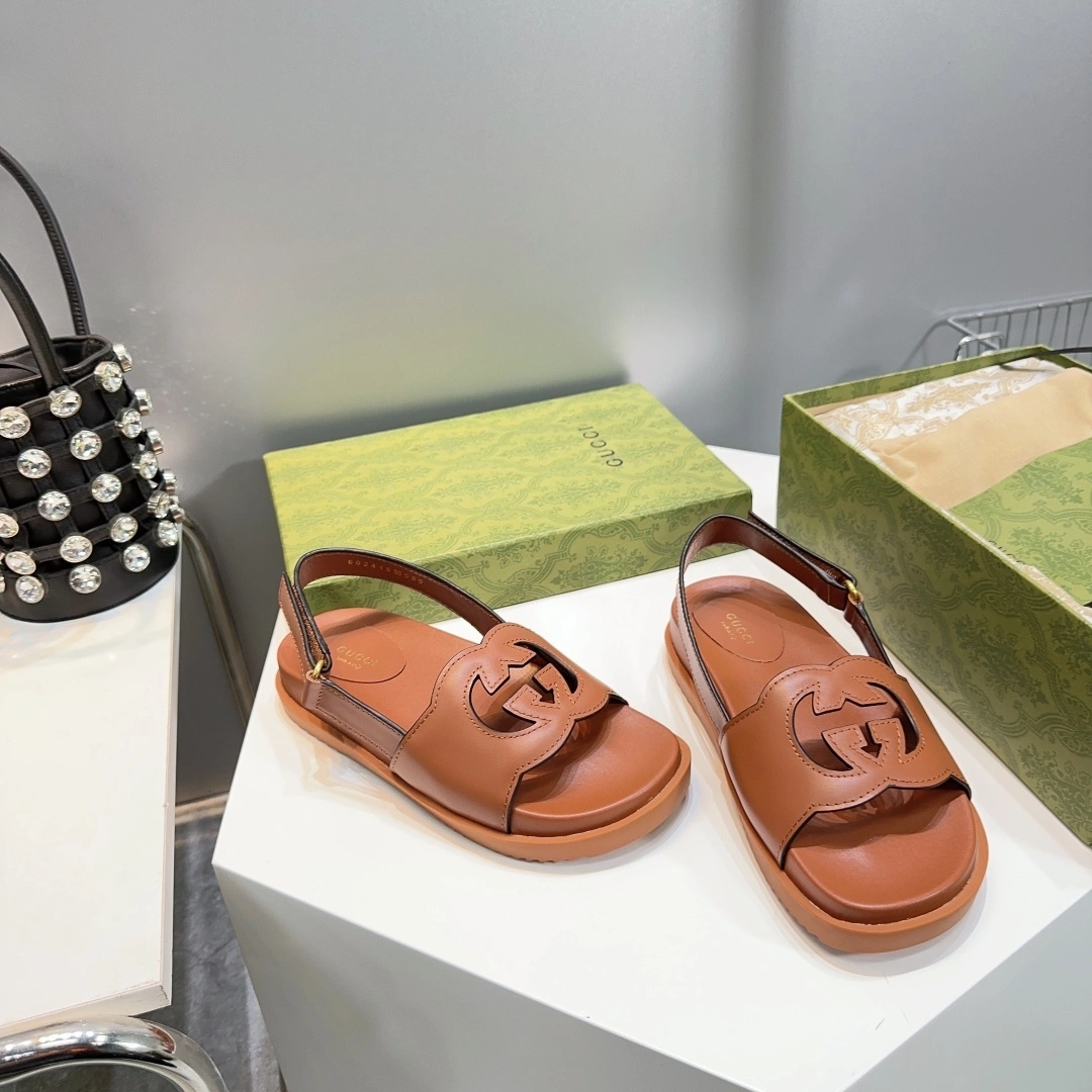 COCO-- 738687 US000 2535 item:D-X158A1185