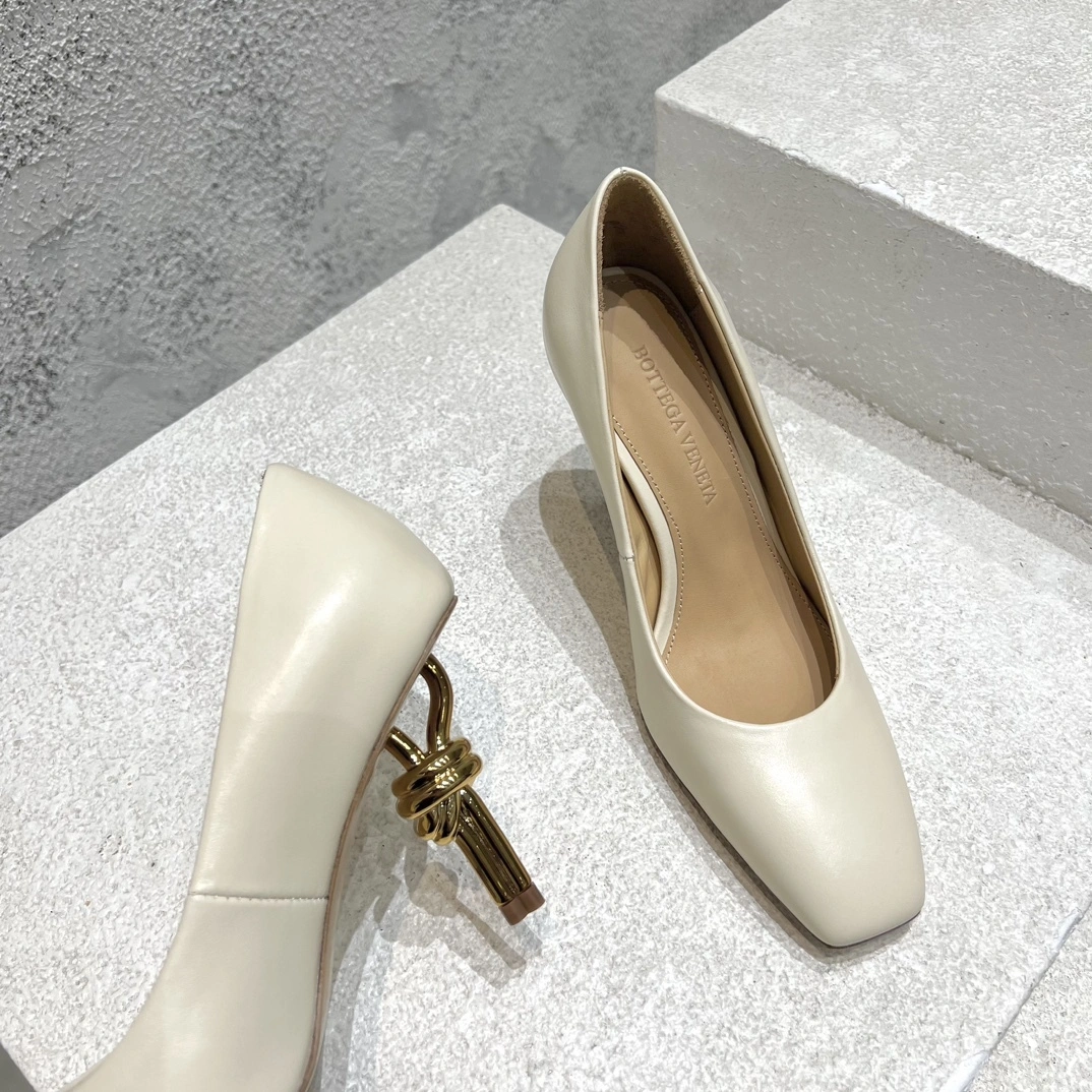 COCO-- 775474VBSF09031 Heel height：9CM Calfskin item:D-X062M2833