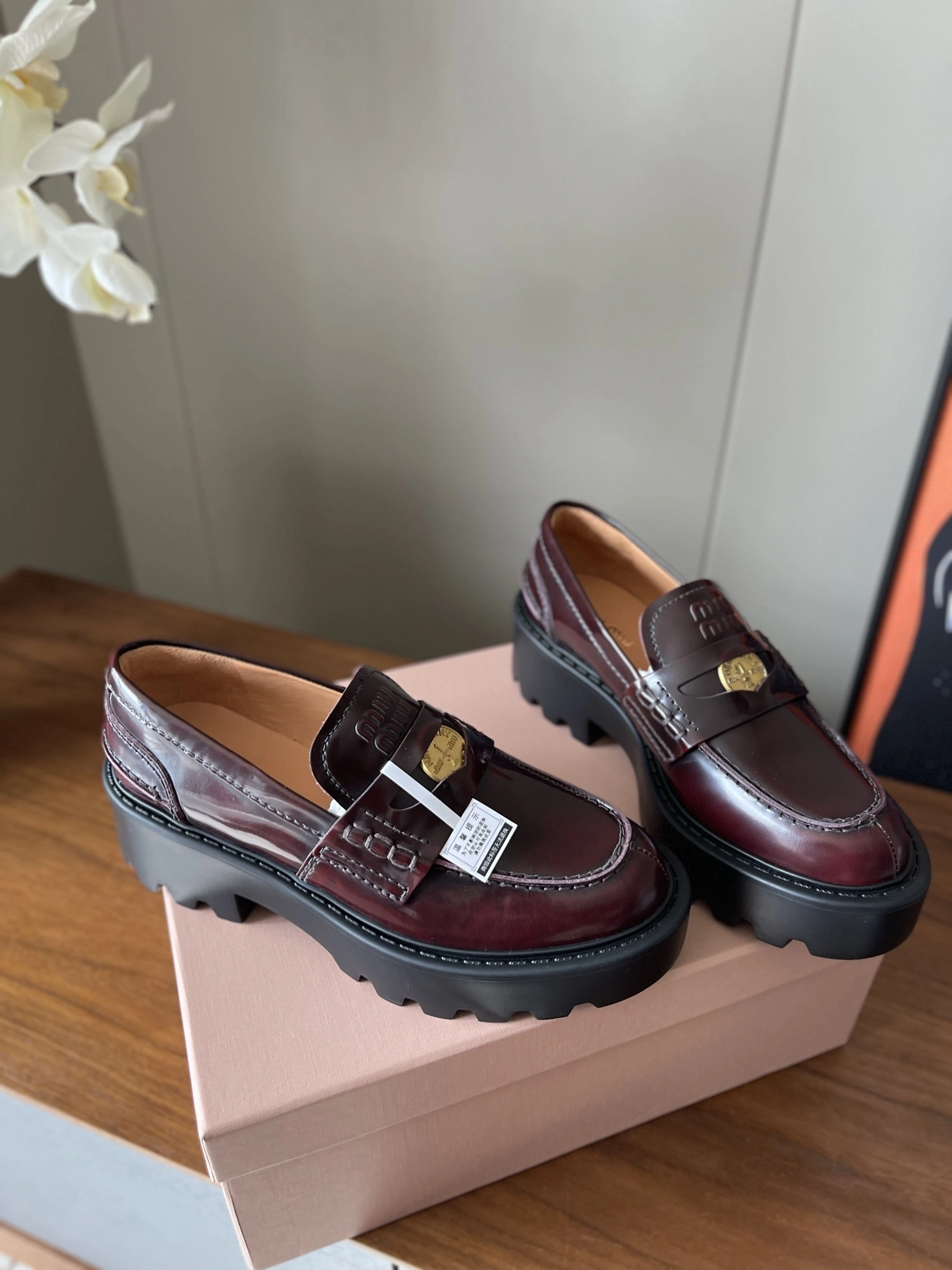 COCO-- 7iu7iu 5D276E_P39_F0D27_F_050 Calfskin cowhide item:E-XW03J0911