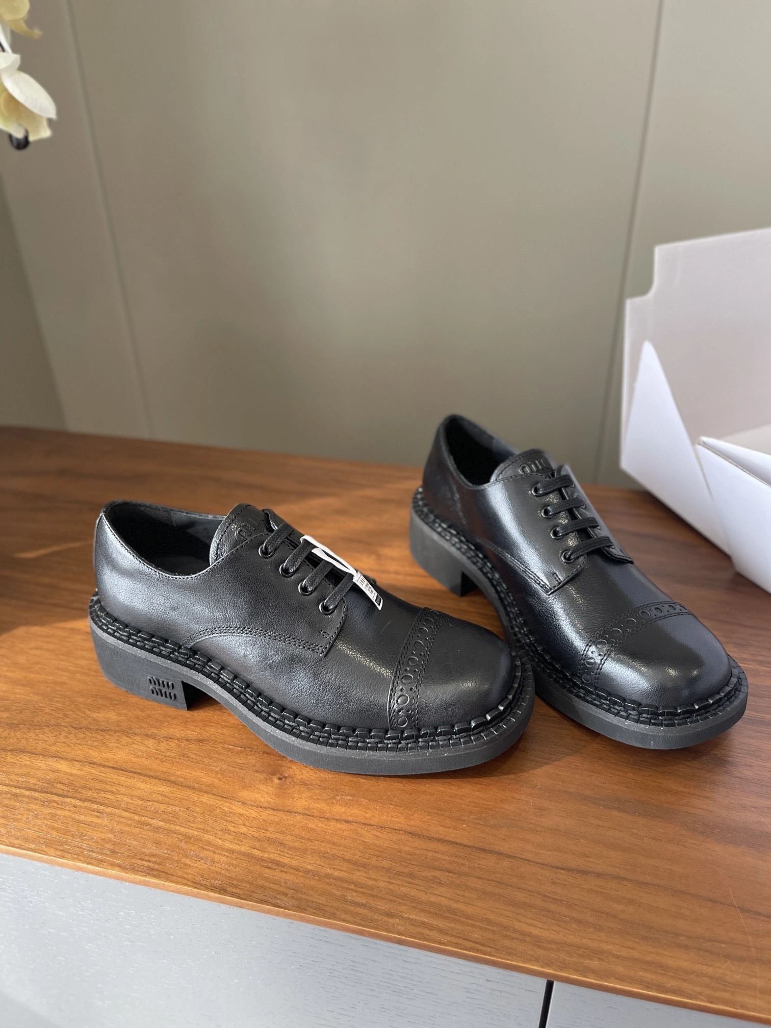 COCO-- 7iu7iu 5E487E_007_F0002_F_035 Calfskin item:E-X003J2931T