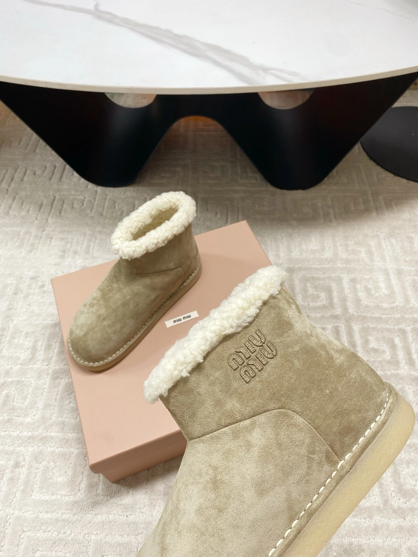 COCO-- 7iu7iu 5T515E_FZF_15Z0G_F_0F24 deck shoes wool item:E-X362J2921