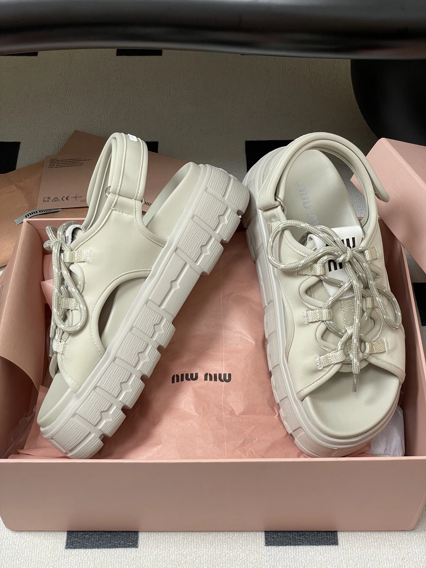 COCO-- 7iu7iu 5X418E_30K_F0354_F_050 sheephide item：E-X002J3811