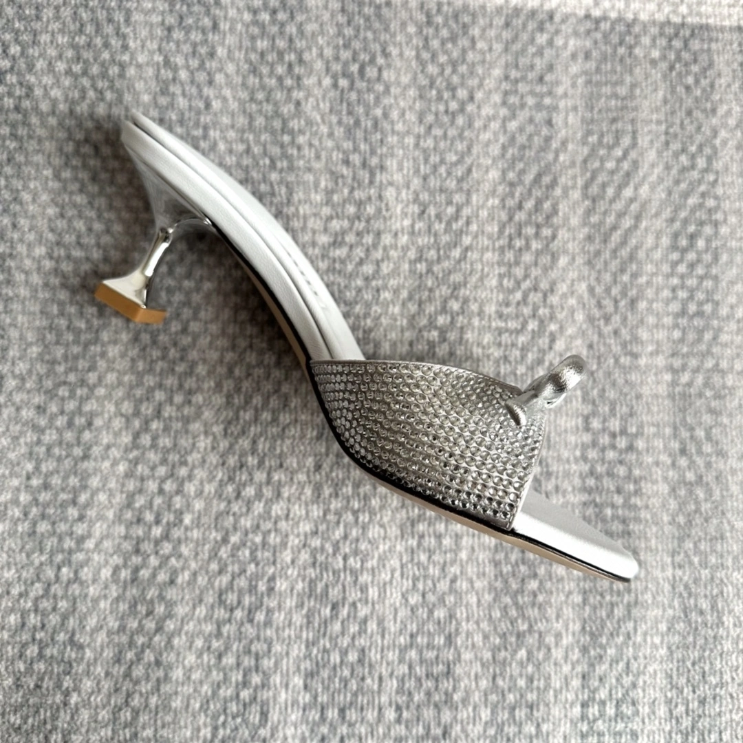 COCO-- 7iu7iu 5XX630_2AWL_F0164_F_045 Heel height：5CM item:D-X000G1110