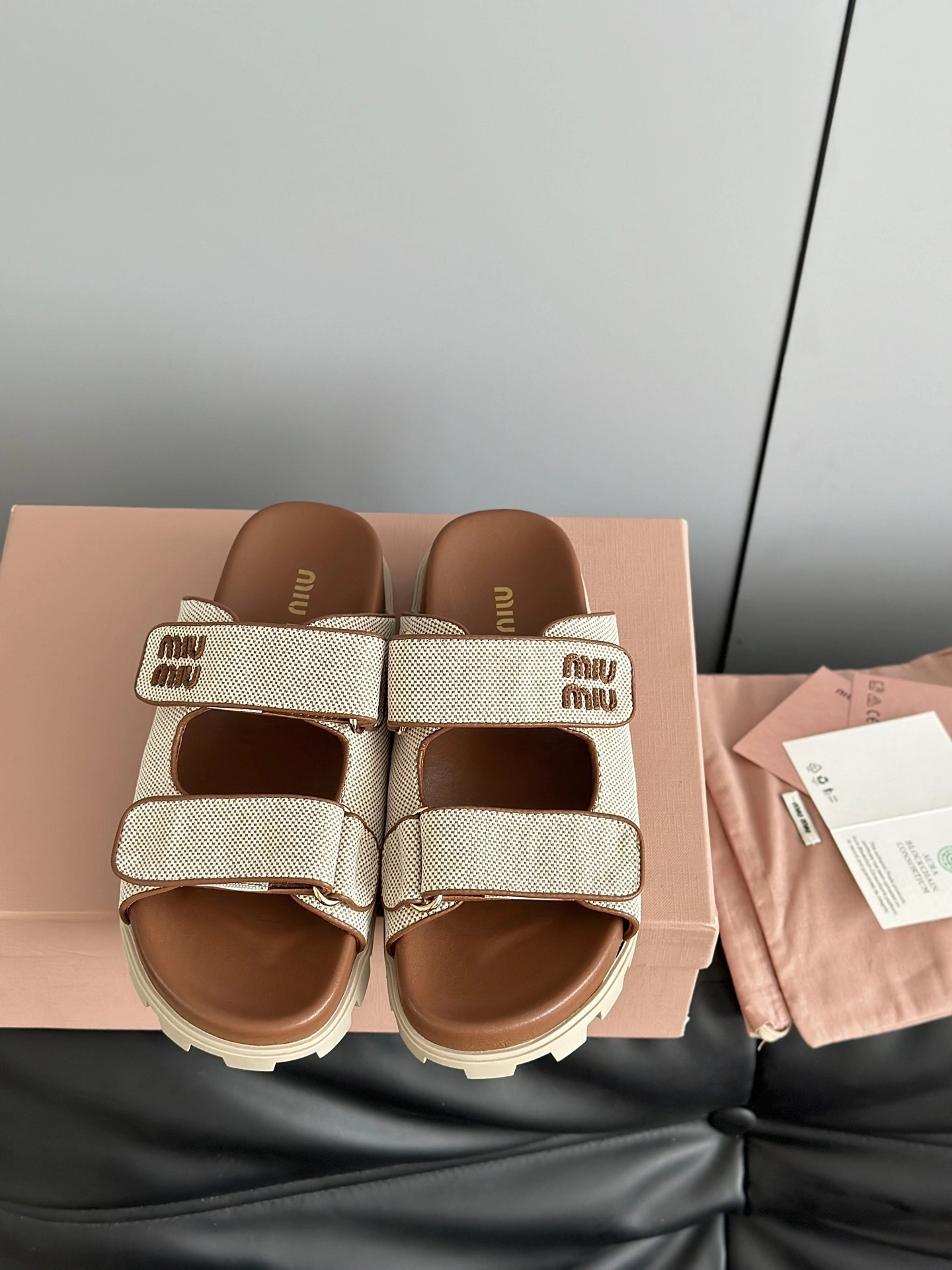 COCO-- 7iu7iu 5XX658_Q1D_F062F_F_010 cowhide sheepskin item:E-X230F1321
