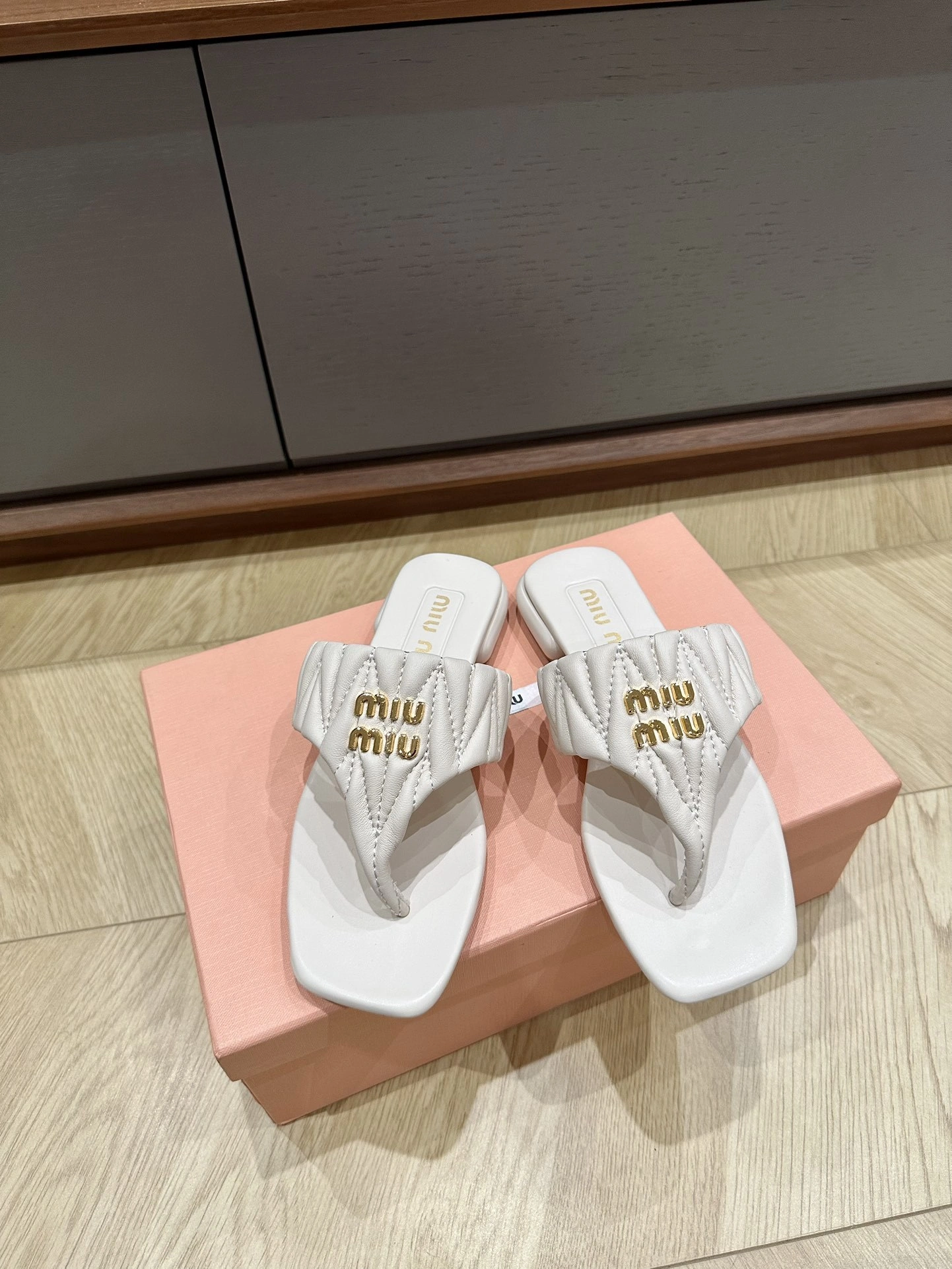 COCO-- 7iu7iu 5Y130E_88T_F0009_F_010 sheepskin item:D-X03E2164