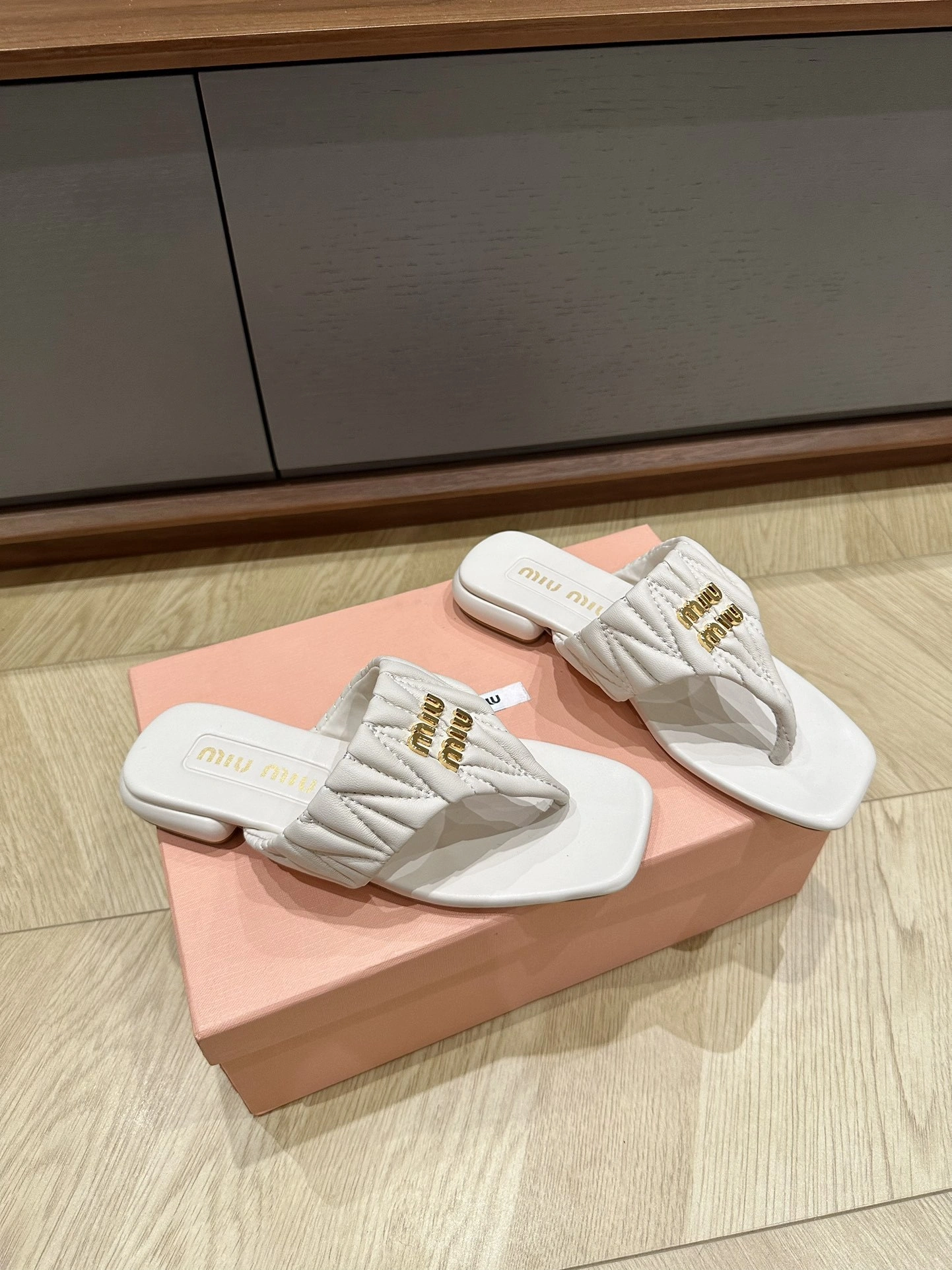 COCO-- 7iu7iu 5Y130E_88T_F0009_F_010 sheepskin item:D-X03E2164