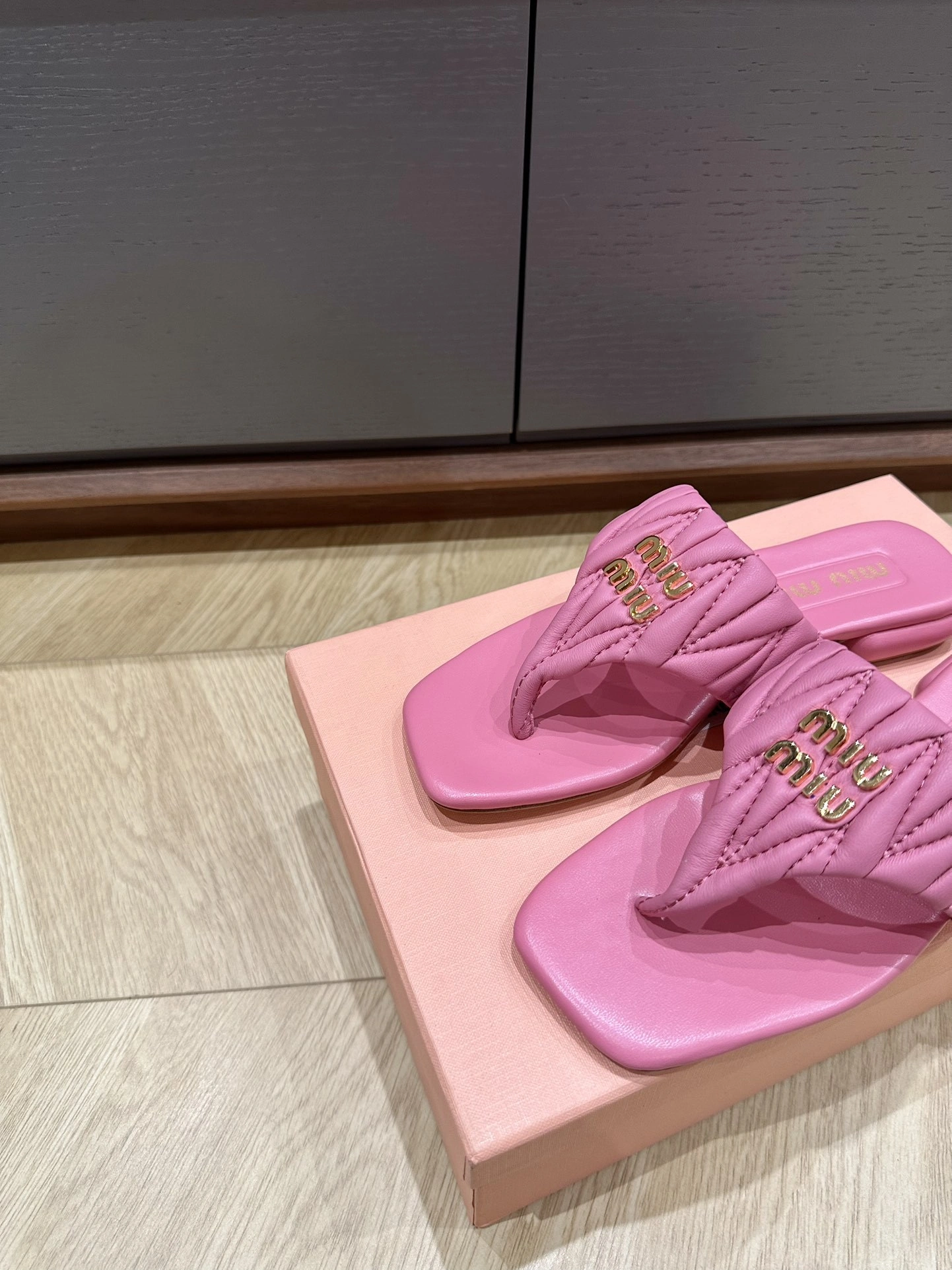 COCO-- 7iu7iu sheepskin item:D-X03E2165