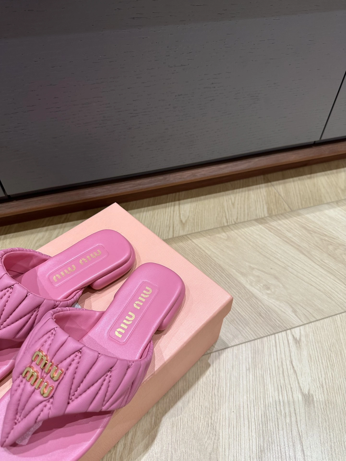 COCO-- 7iu7iu sheepskin item:D-X03E2165