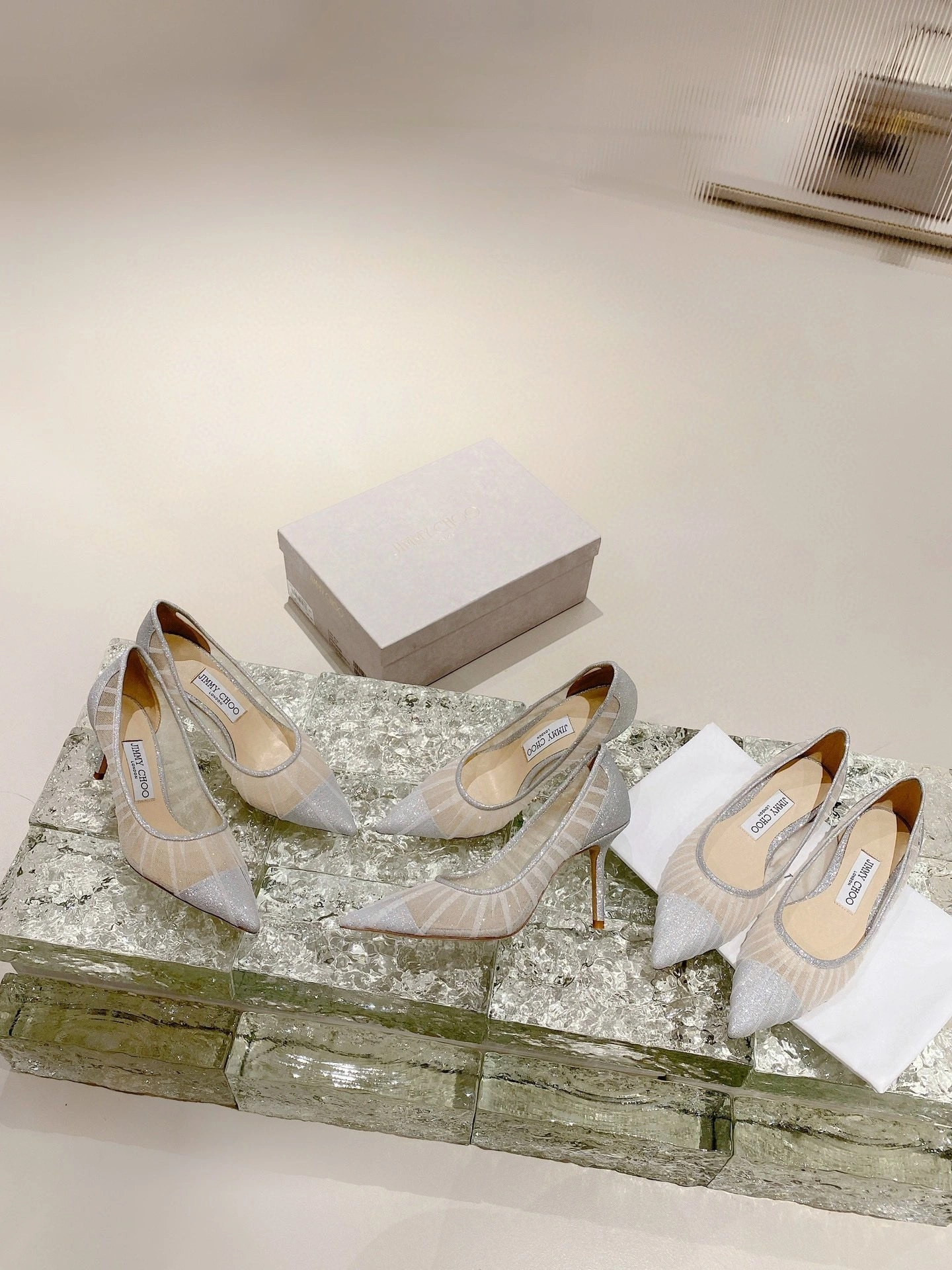 COCO-- 85 item:B-X158G2933