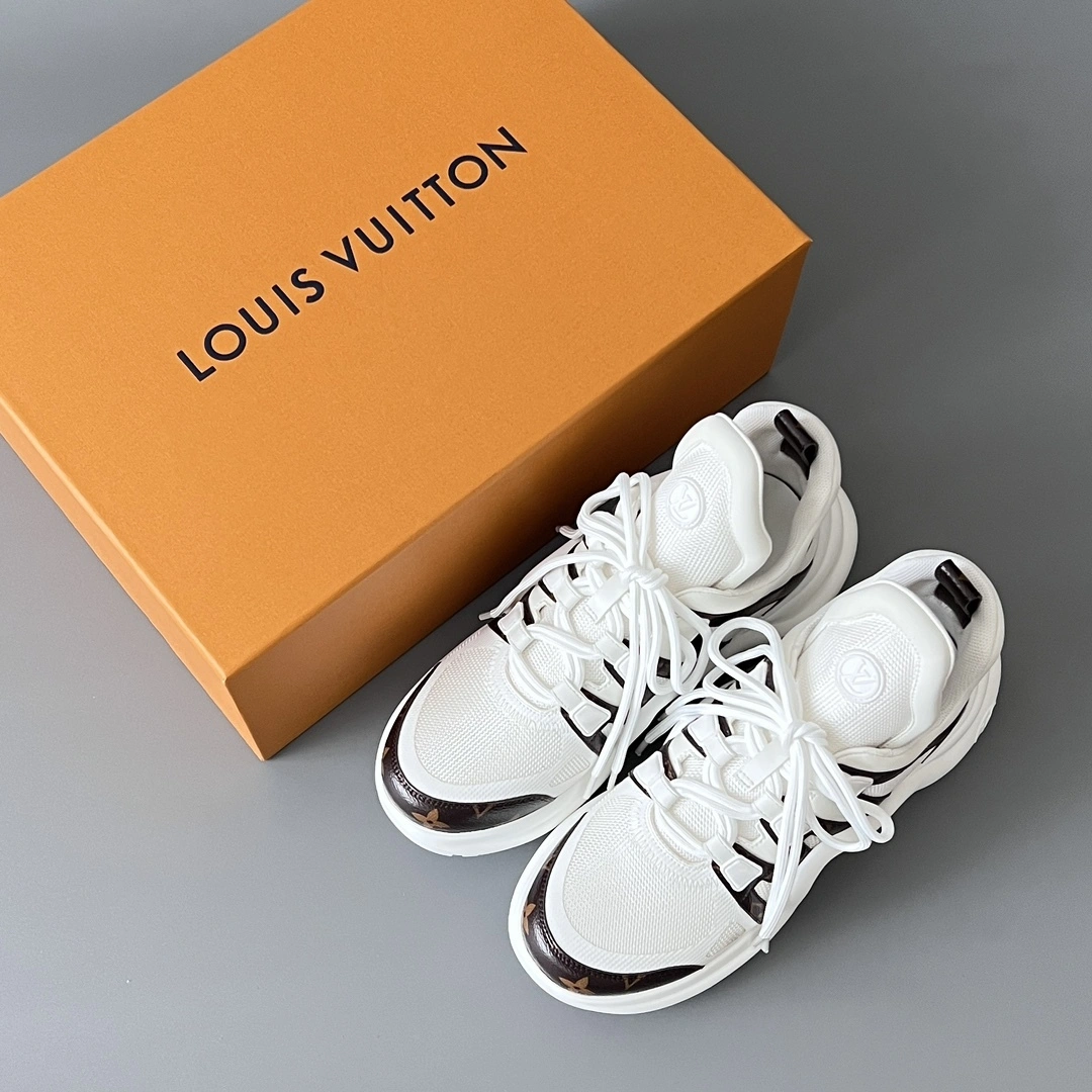 COCO-- 8V 1A43KV sheepskin item:E-X300E2108