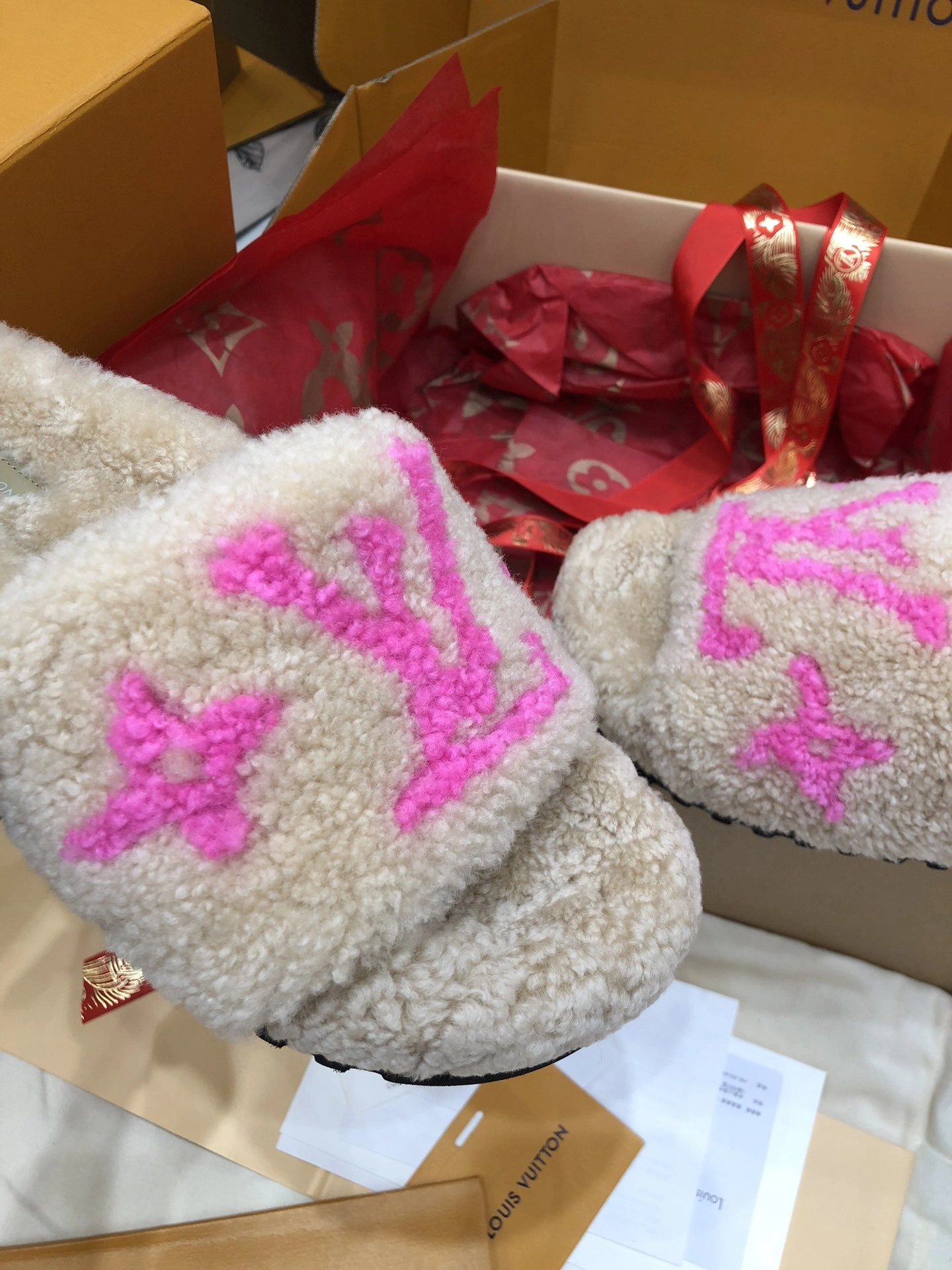 COCO-- 8V 1A8VGF wool item:D-X062L1027