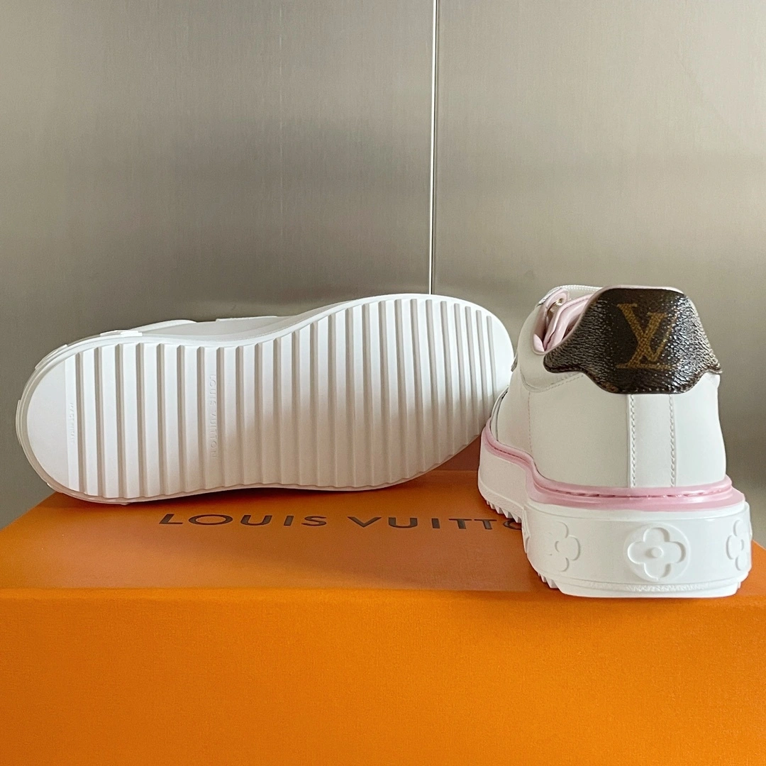COCO-- 8V 1AB18S Time Out cowhide sheepskin Thick soles：4CM item:E-X000D1040