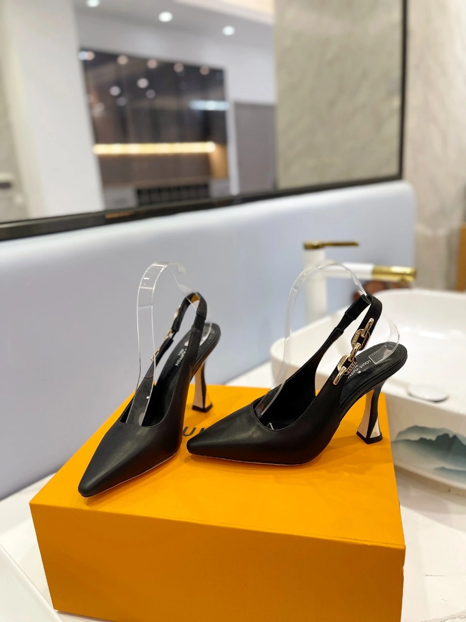 COCO-- 8V 1ABPHE cowhide Heel height：9CM item:D-X000H2950