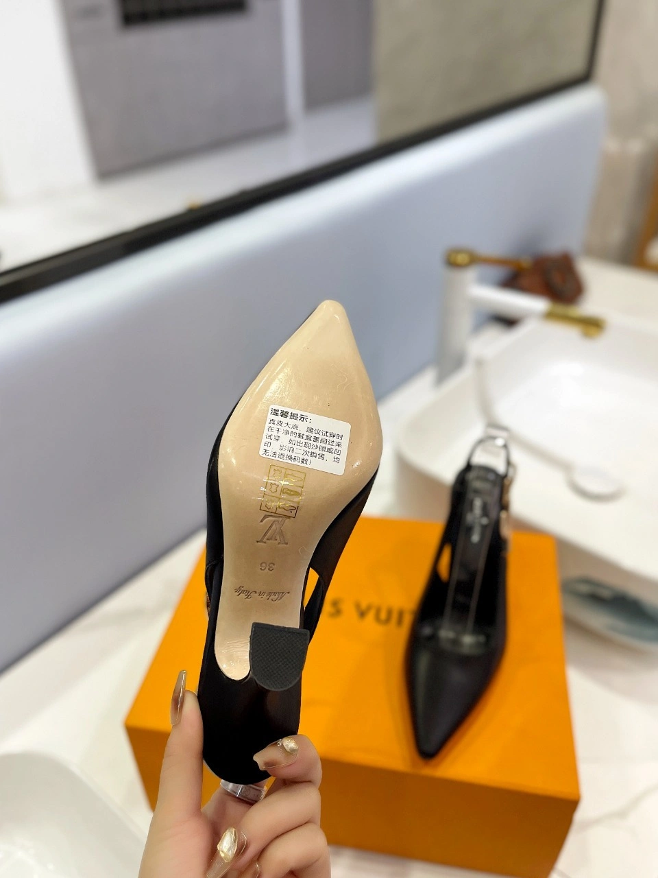 COCO-- 8V 1ABPHE cowhide Heel height：9CM item:D-X000H2950