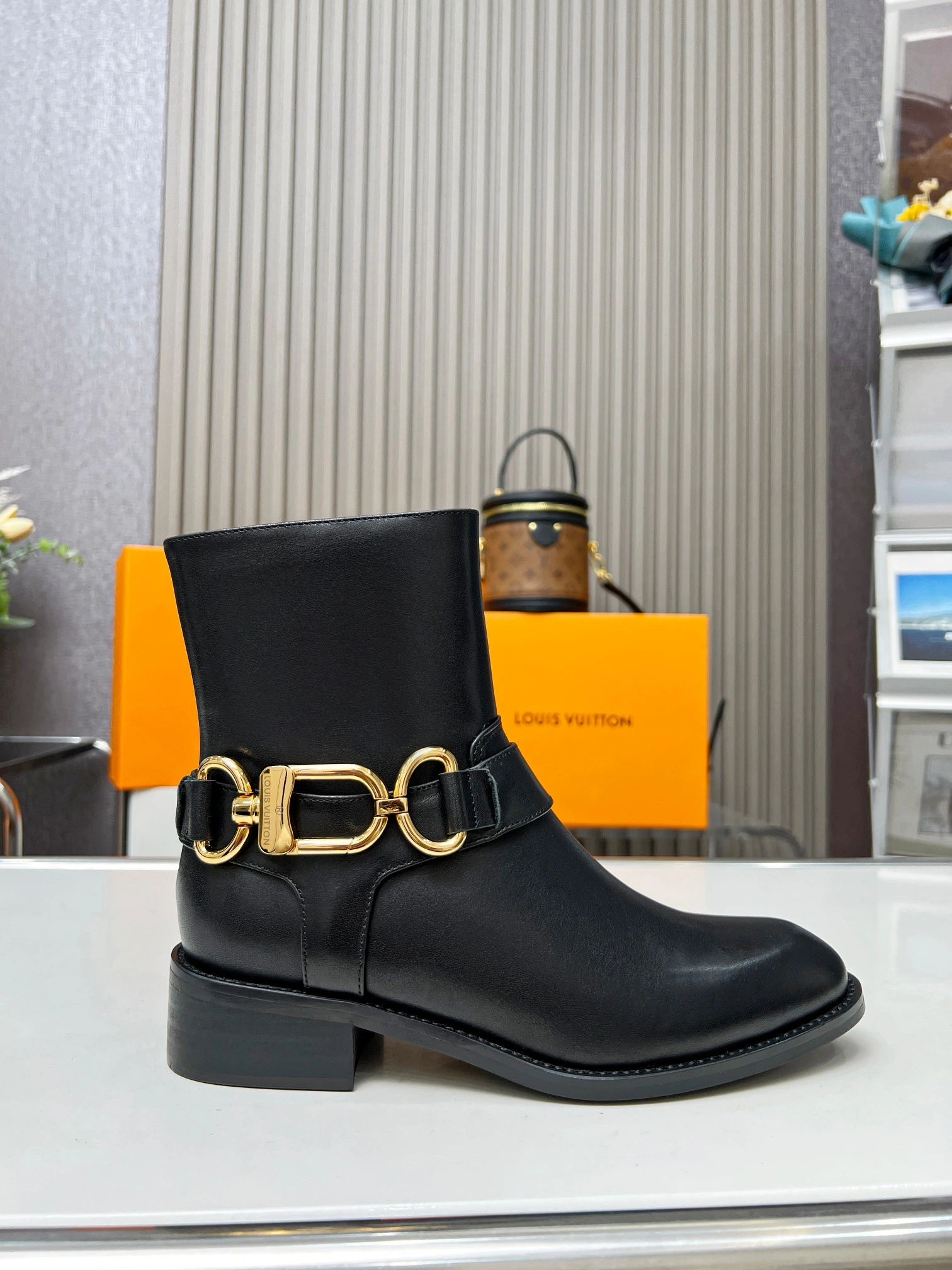 COCO-- 8V 1AC6WL cowhide sheepskin item:D-X158H2938