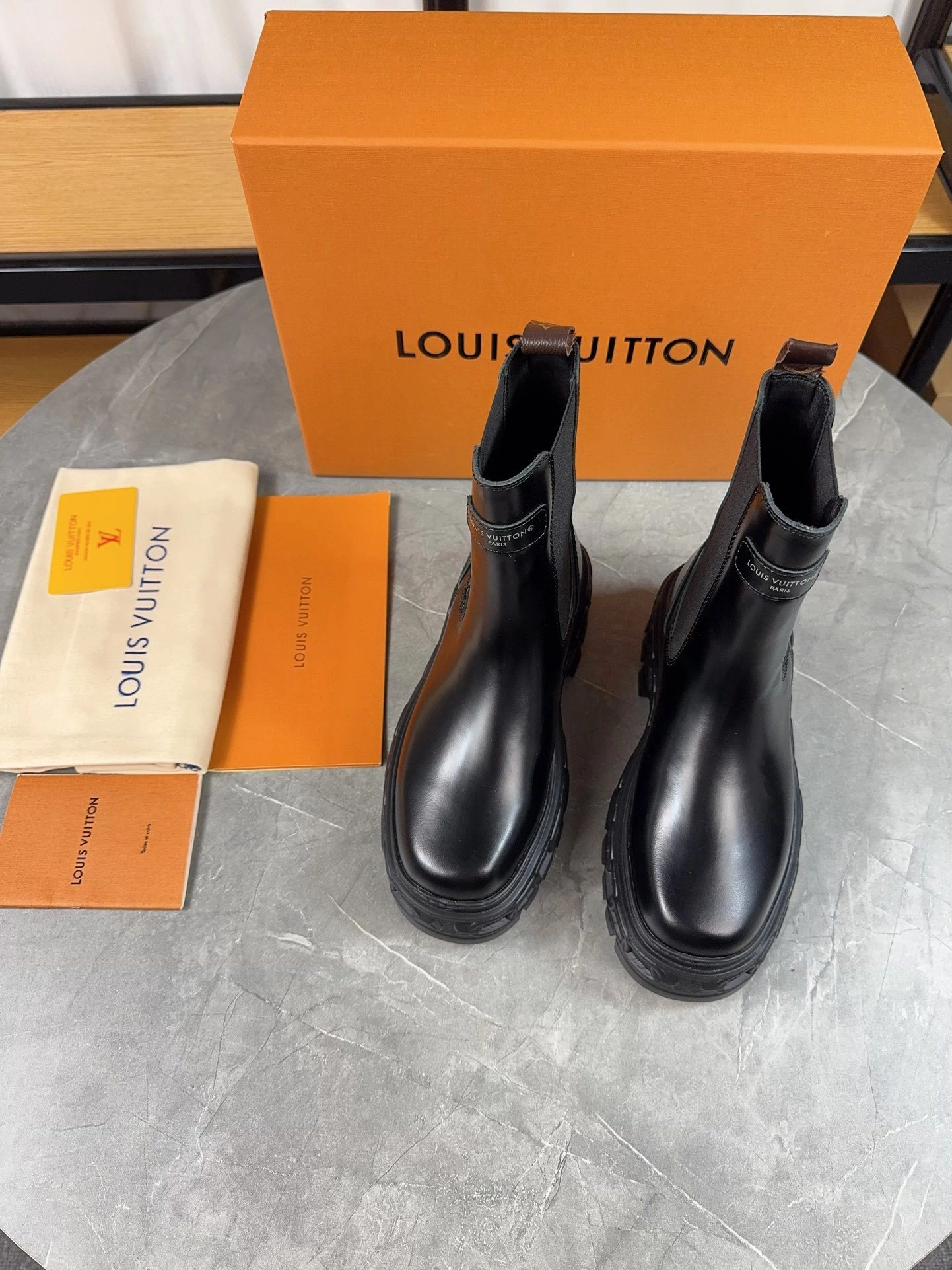 COCO-- 8V 1AC7YI cowhide Heel height：6CM item:D-X543L1912