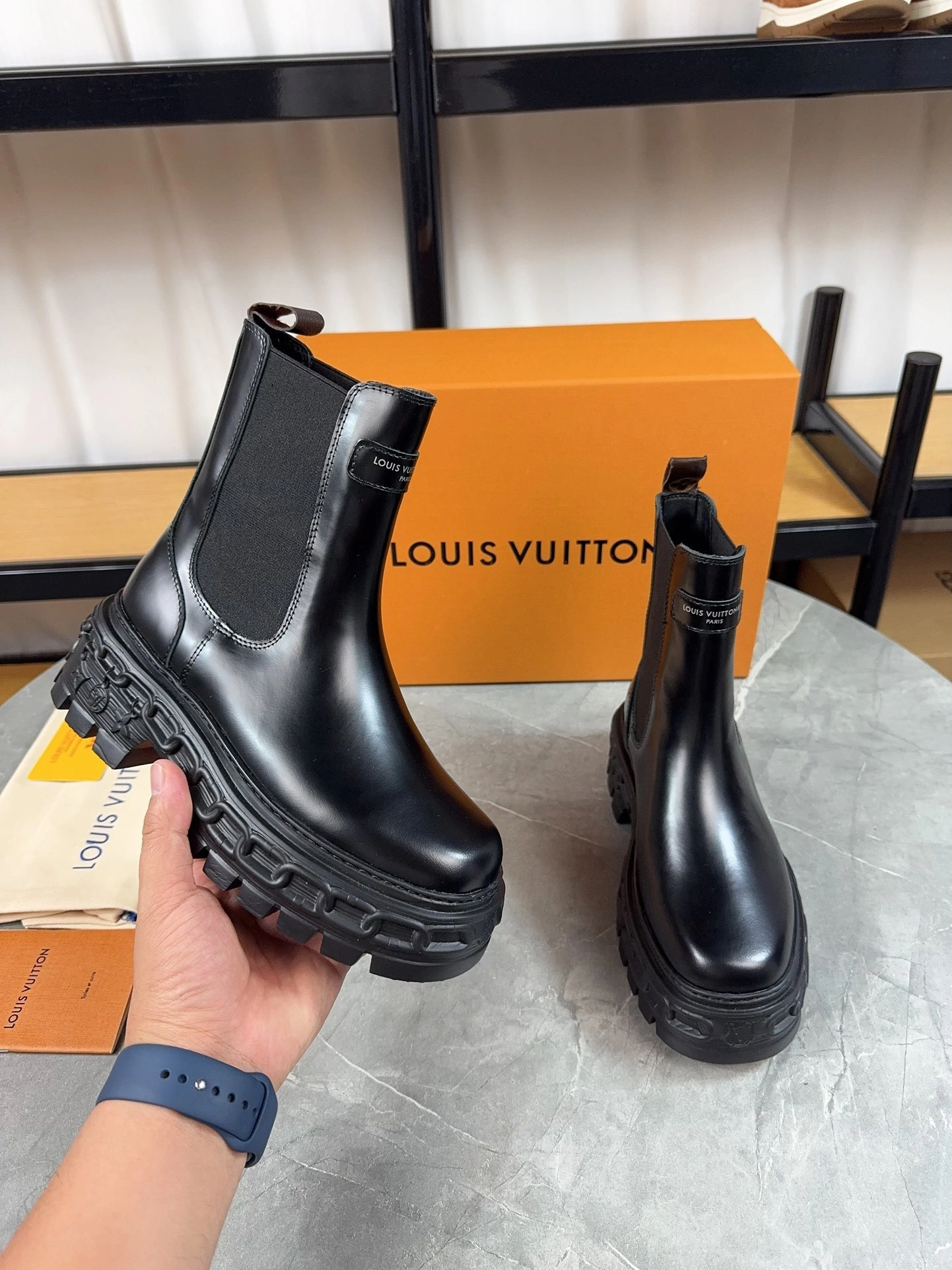 COCO-- 8V 1AC7YI cowhide Heel height：6CM item:D-X543L1912
