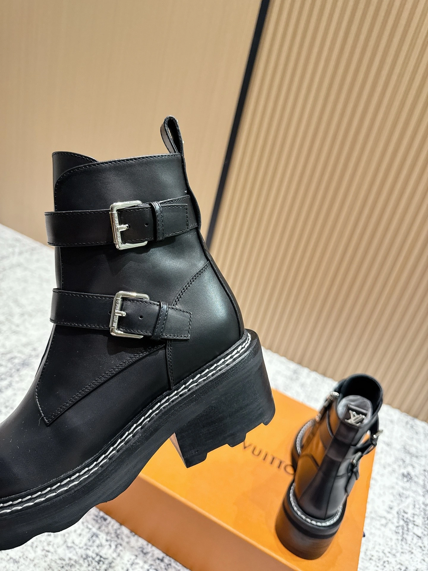 COCO-- 8V 1ACH3E Calfskin Heel height ：6cm item:E-X362J2917