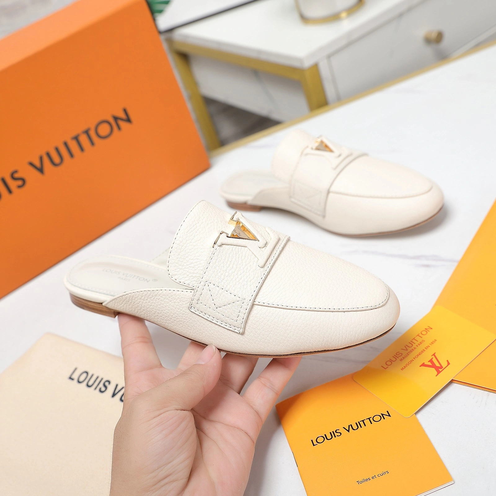 COCO-- 8V 1ACH6W sheepskin item:D-X000H2946