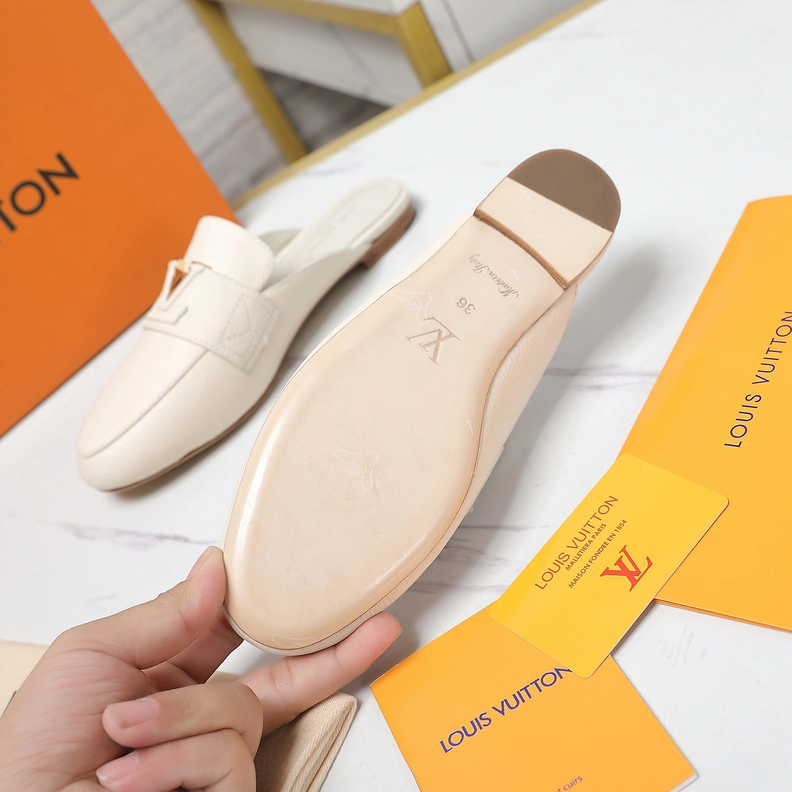 COCO-- 8V 1ACH6W sheepskin item:D-X000H2946