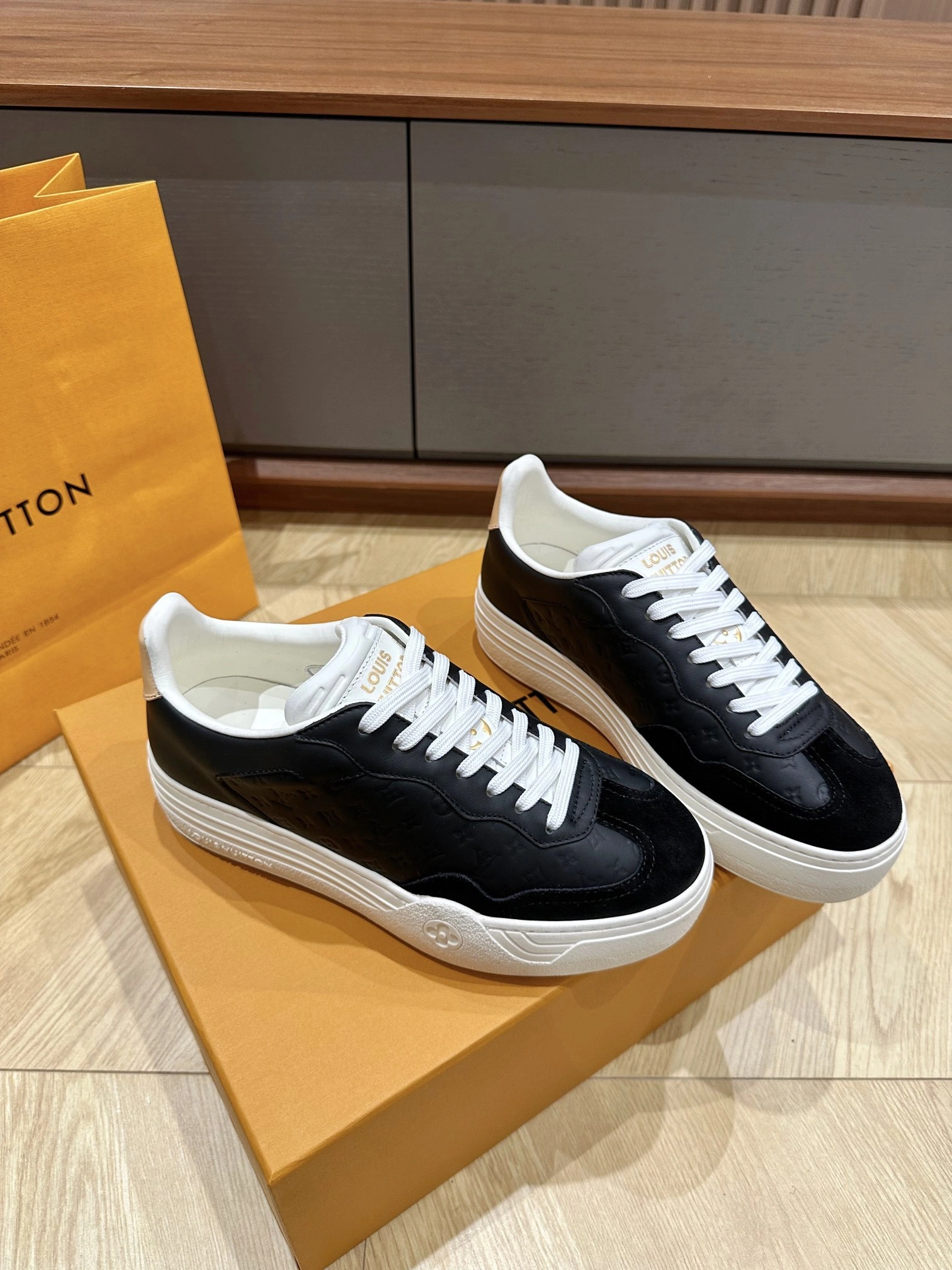 COCO-- 8V 1ACHH0 1ACHGX cowhide item:D-X03E2741