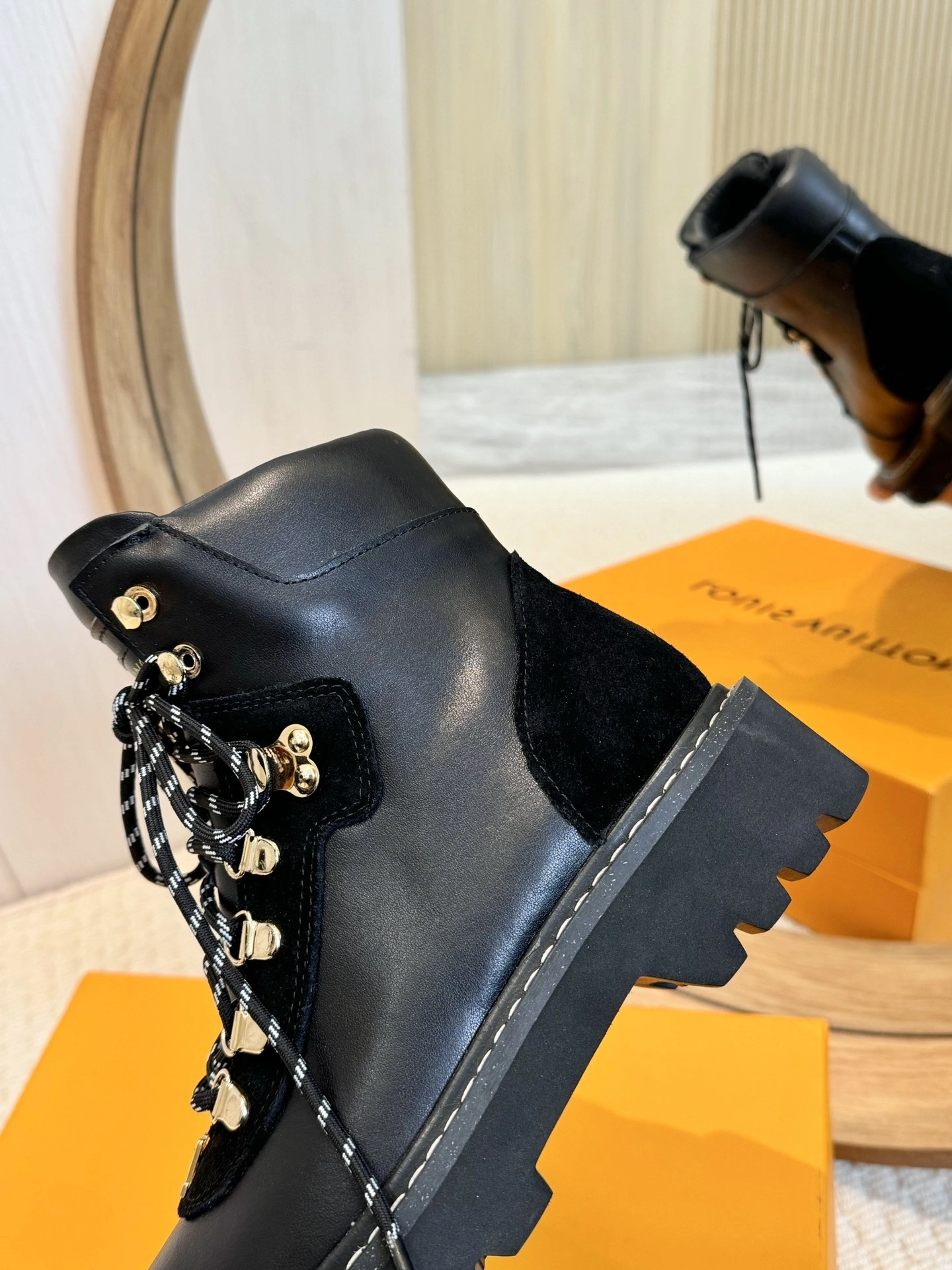COCO-- 8V 1ACIBR cowhide item:D-X198I0356