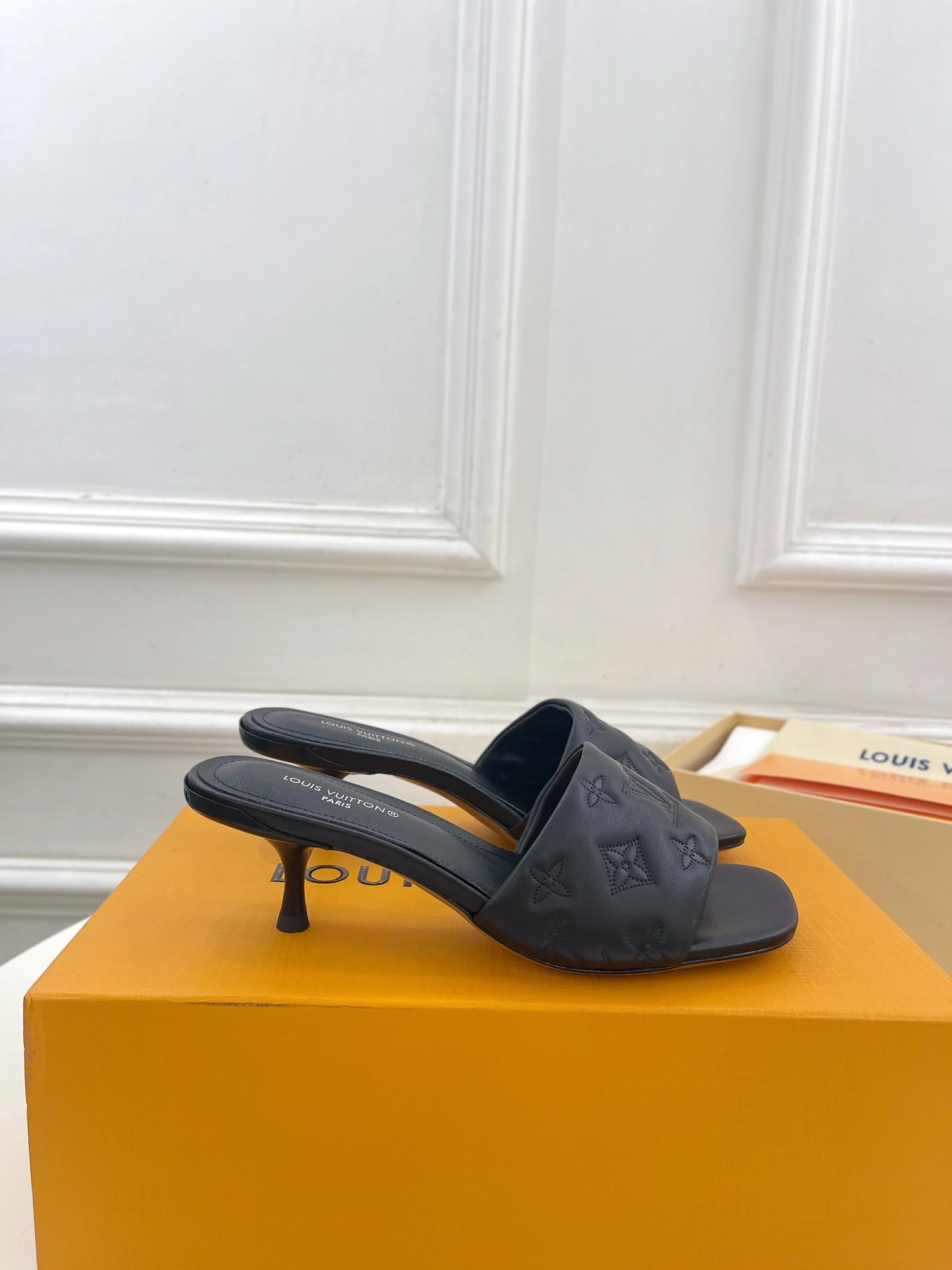COCO-- 8V 1ACJRG sheepskin Heel height：5CM item:D-X000H2945