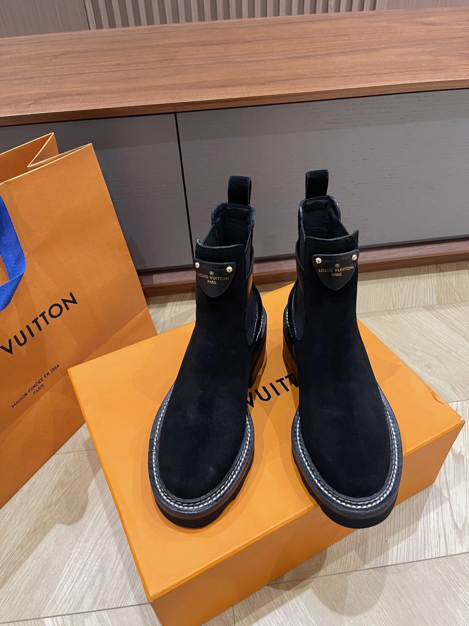 COCO-- 8V 1ACKCJ Heel height：5CM item:D-X230L2023