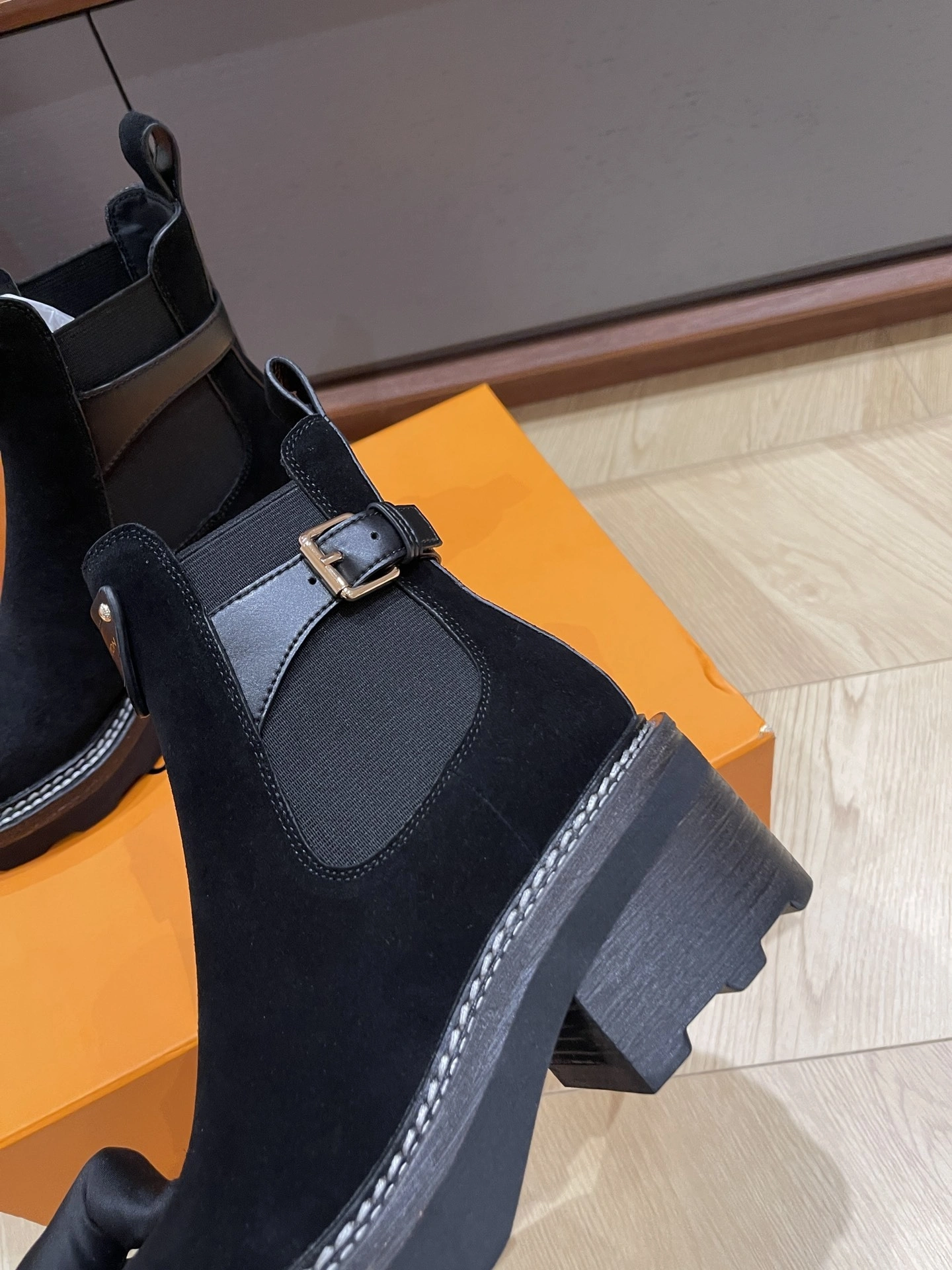 COCO-- 8V 1ACKCJ Heel height：5CM item:D-X230L2023