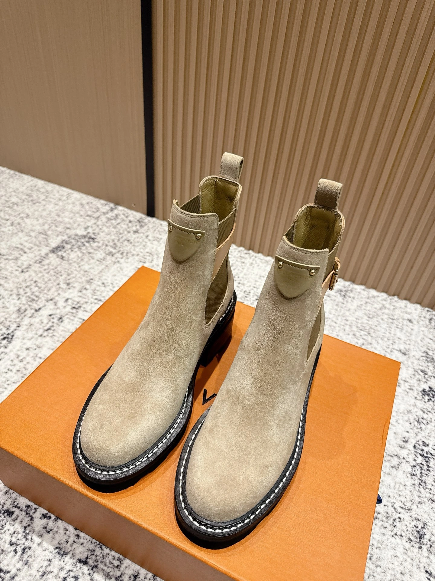 COCO-- 8V 1ACKD1 Calfskin Heel height ：6cm item:E-X362J2918