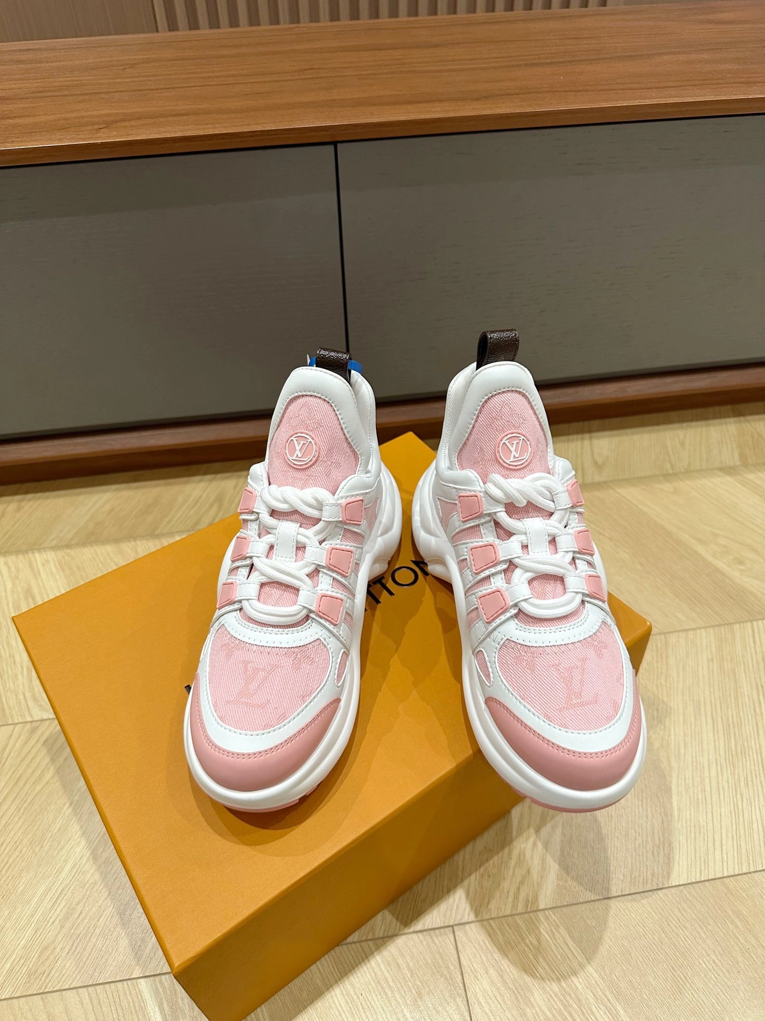 COCO-- 8V 1ACL0E Calfskin item:D-X230L2032